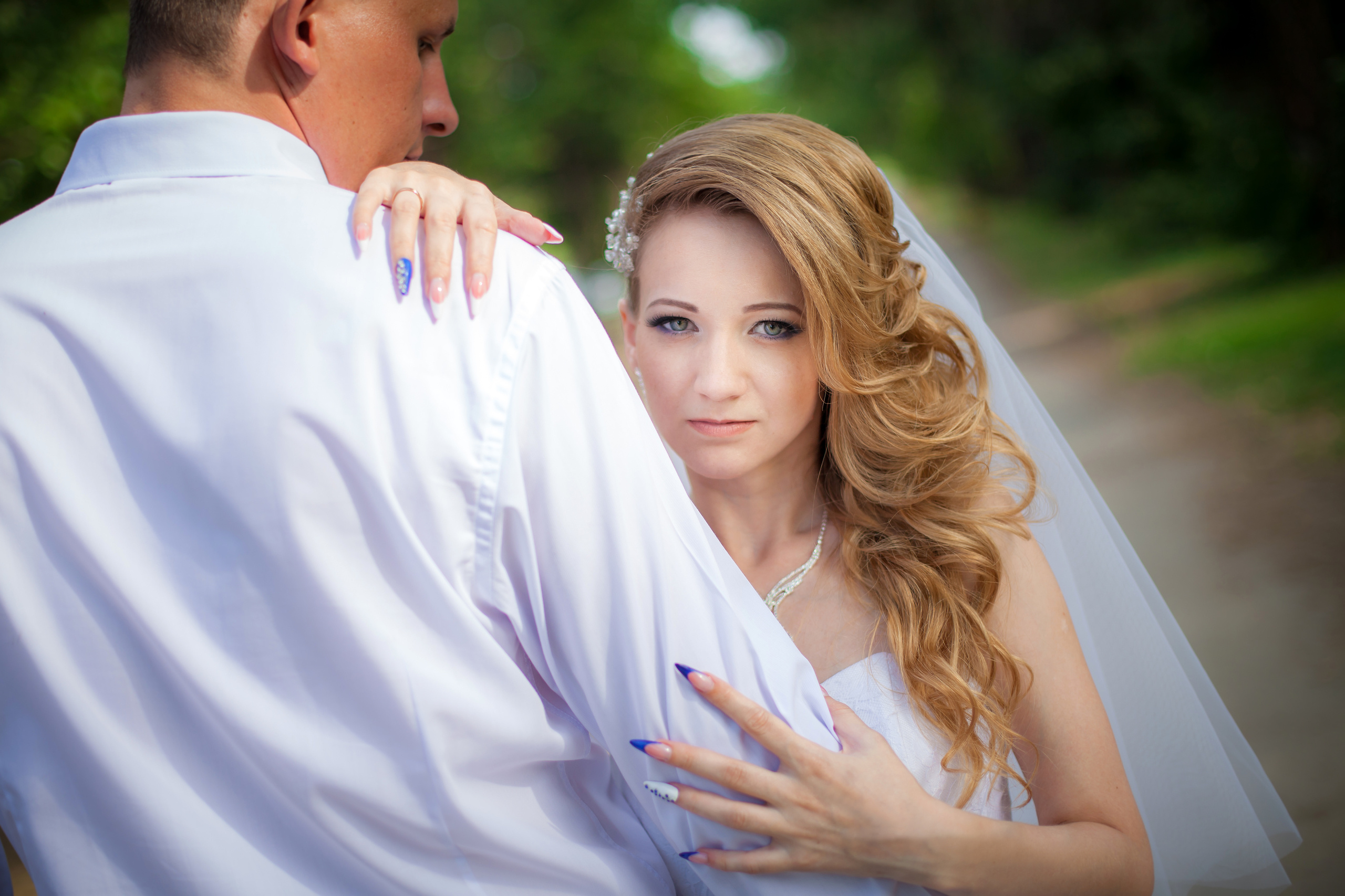 Свадебный фотограф в Волжском Антон Тюрин. Свадебный и семейный фотограф в Волжском Антон Тюрин