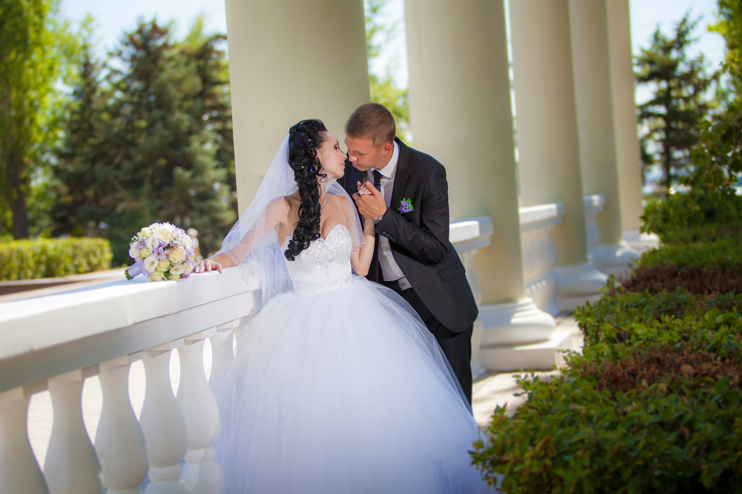 Свадебный фотограф в Волгограде Антон Тюрин. Свадебный и семейный фотограф в Волжском Антон Тюрин