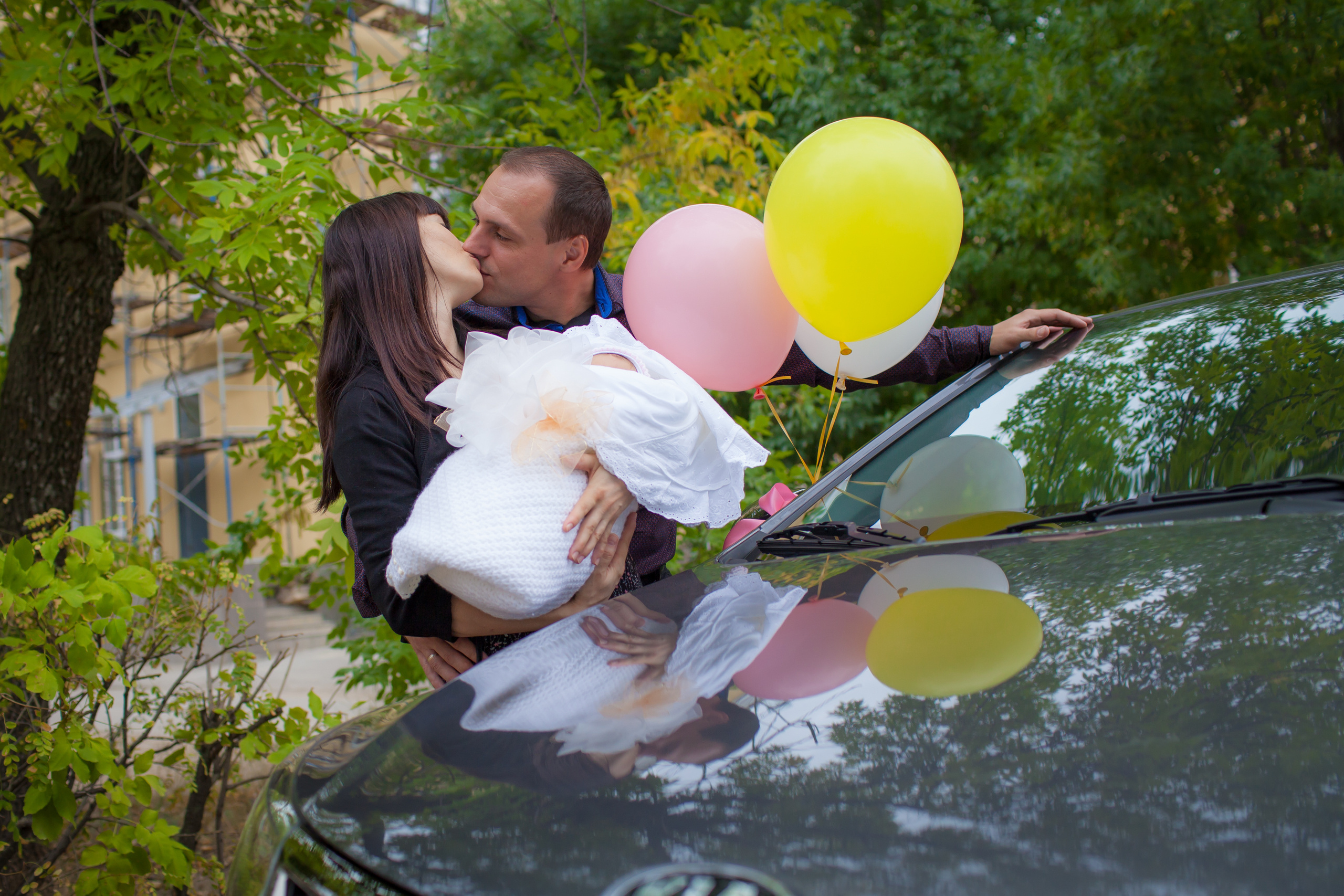 Детский и семейный фотограф -Антон Тюрин. Съемка детских праздников, с. Свадебный и семейный фотограф в Волжском Антон Тюрин