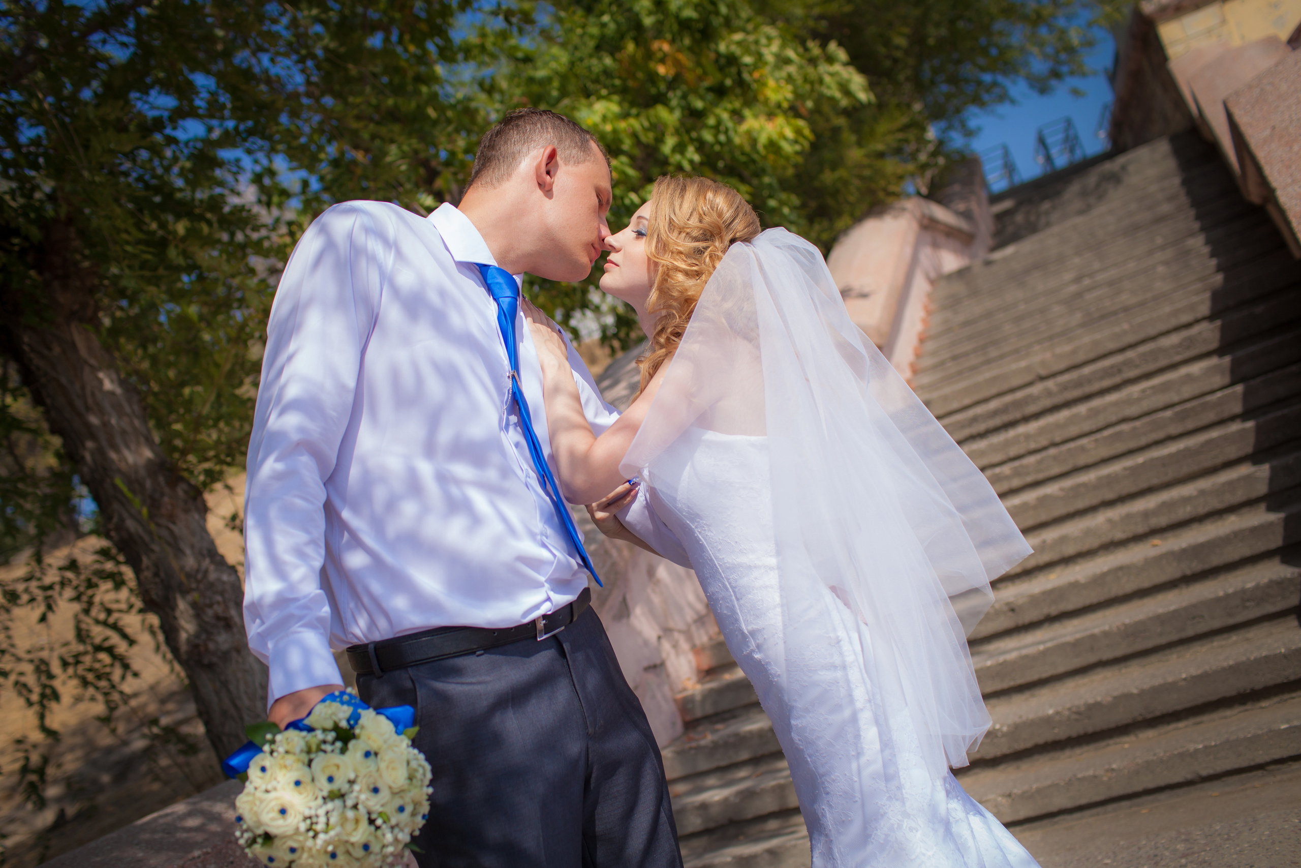 Свадебный фотограф в Волжском Антон Тюрин. Свадебный и семейный фотограф в Волжском Антон Тюрин