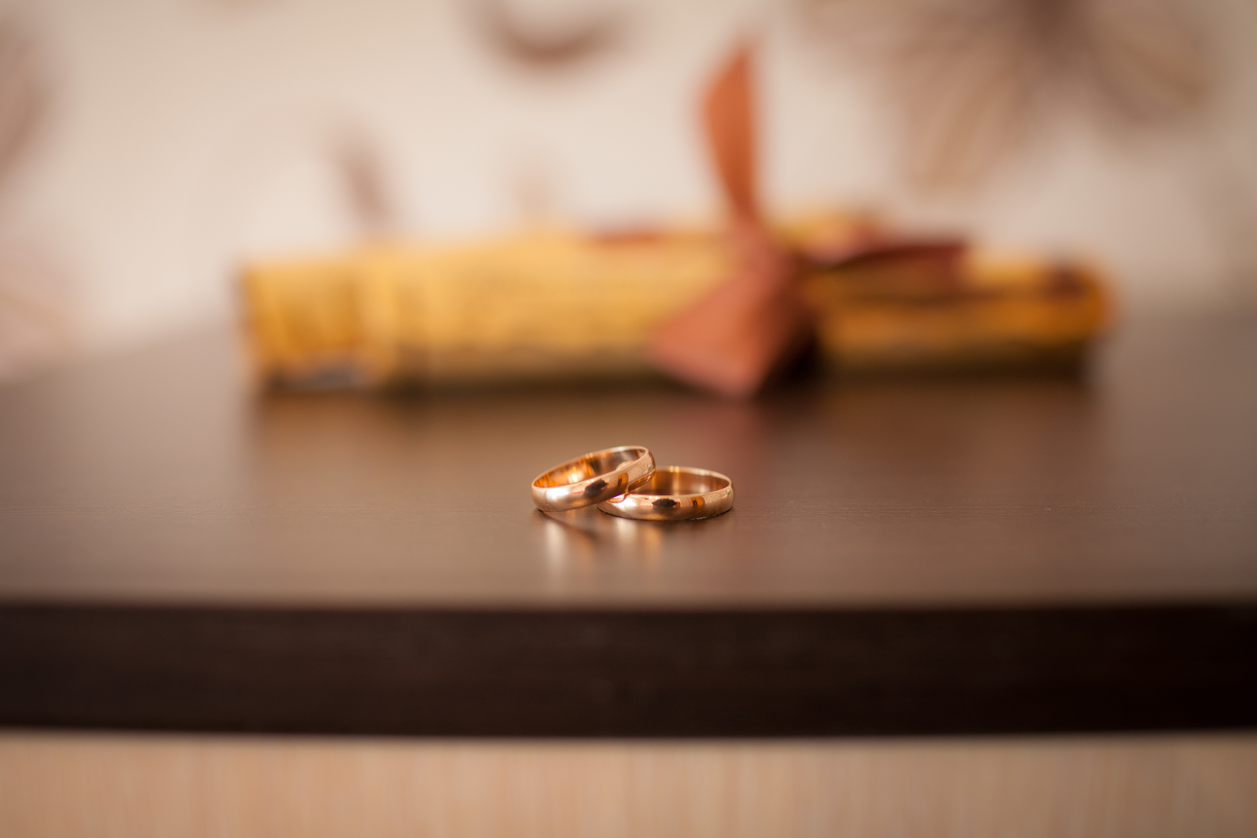 Свадебная съемка в Волжском. Свадебный и семейный фотограф в Волжском Антон Тюрин