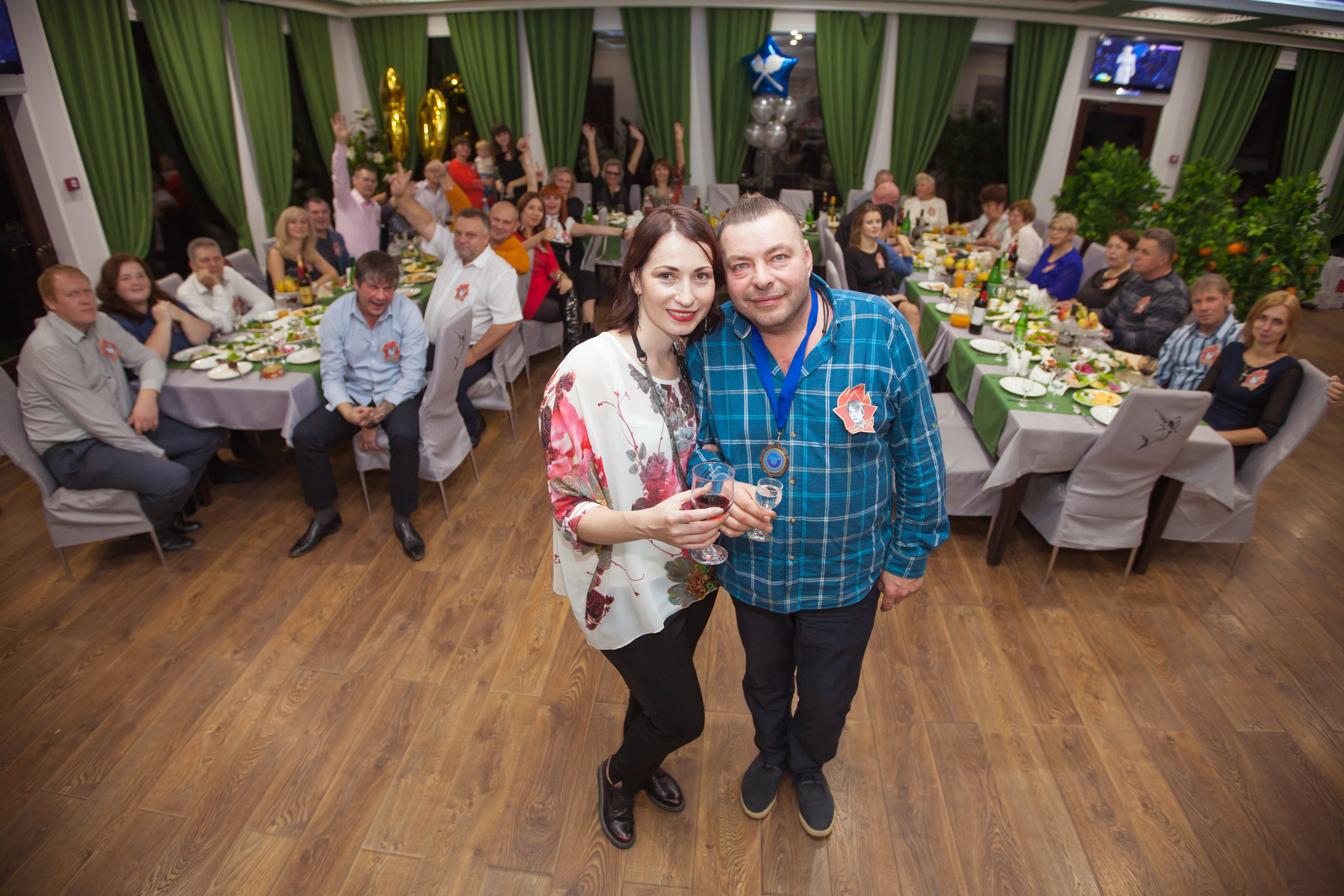 Съемка юбилеев, дней рождений, корпоративов. Свадебный и семейный фотограф в Волжском Антон Тюрин