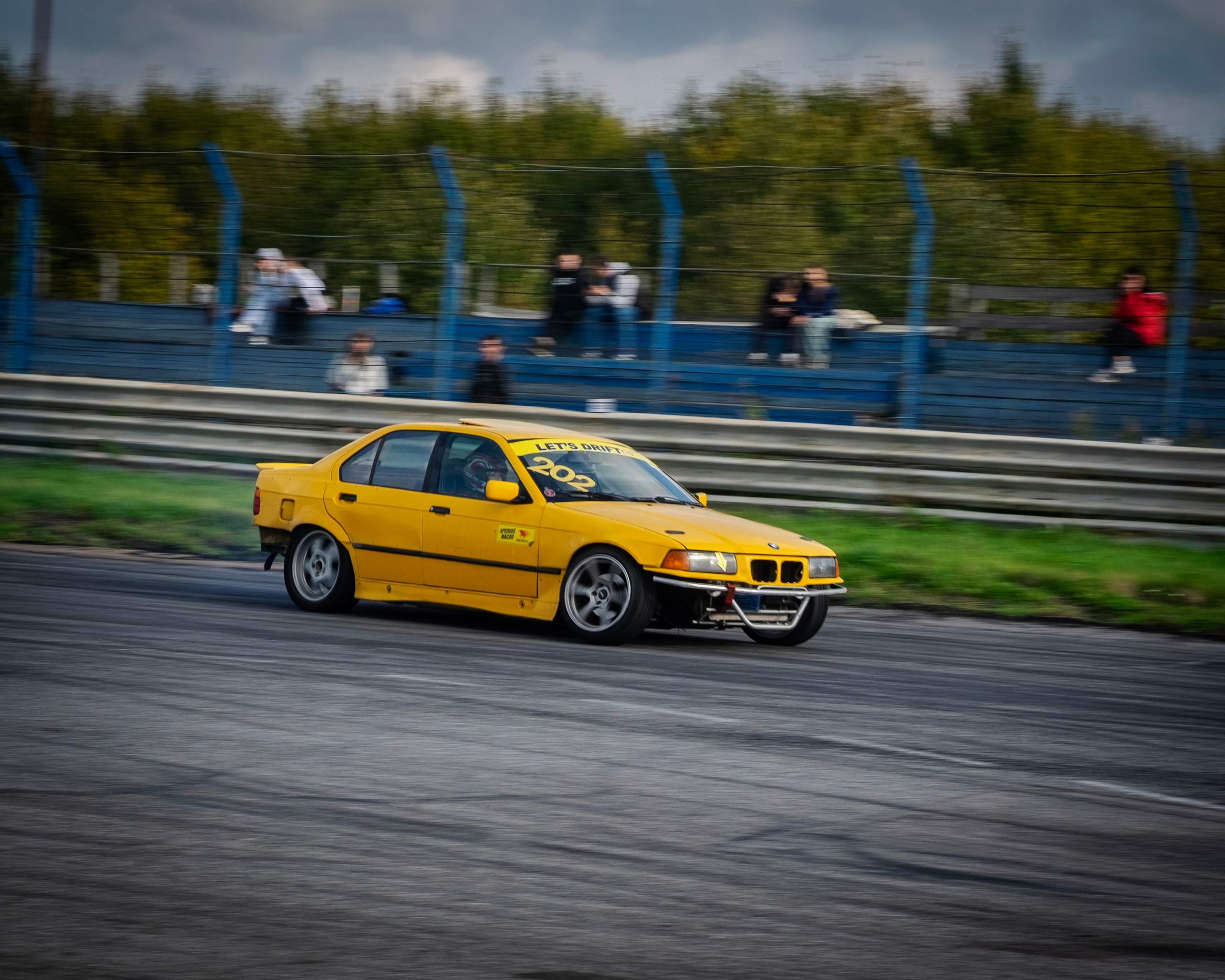 AUTODROM FEST 21.09.25. Автомобильные фотографии и рисунки в Санкт-Петербурги Пашков Дмитрий