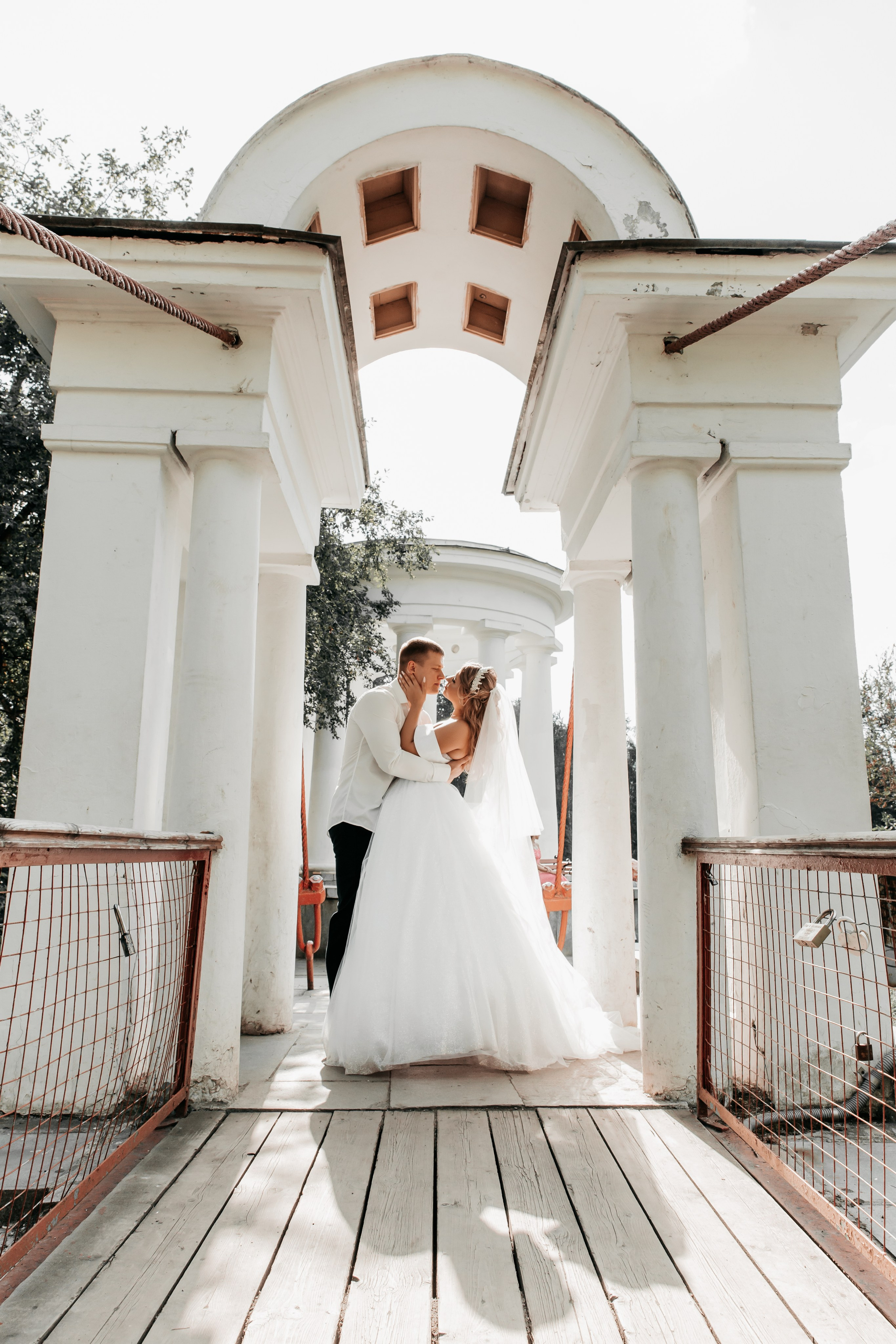 MORE WEDDING PHOTOS. Главная