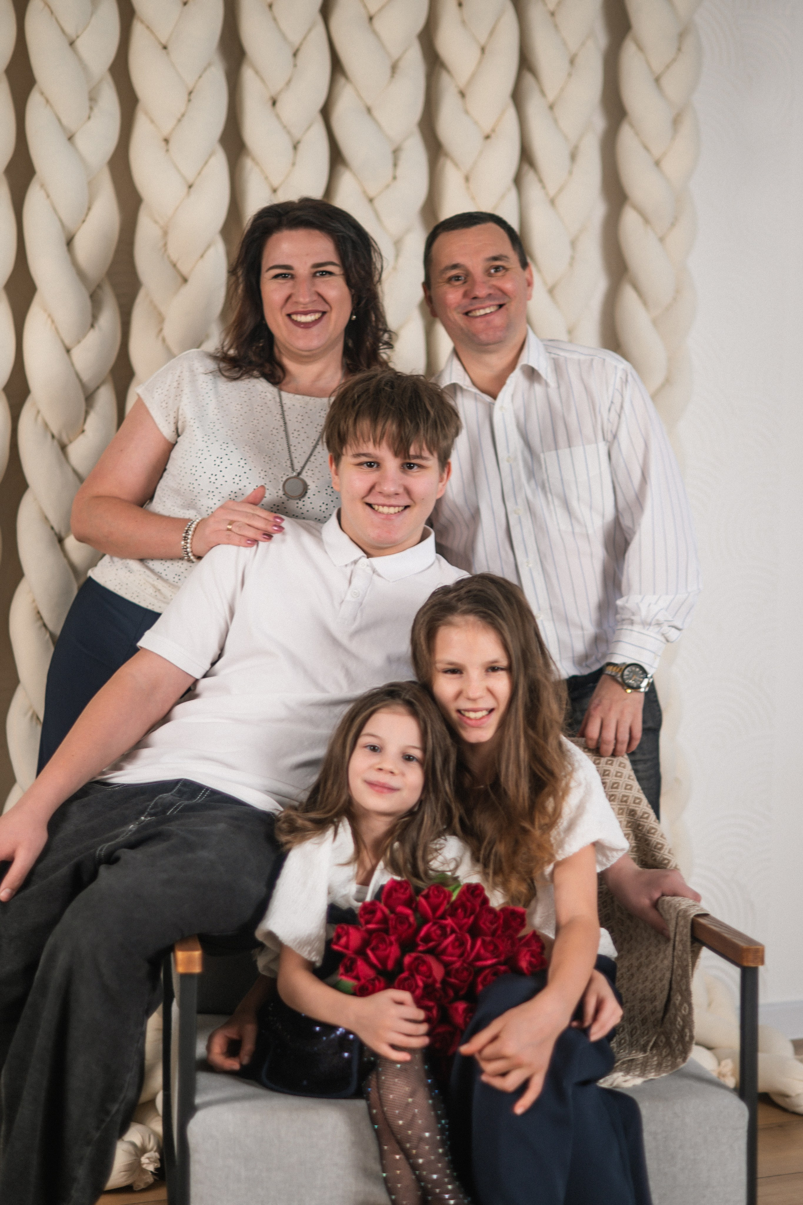 Семейная Фотосессия. Я Ольга Казанцева, фотографирую снимаю ваши киноистории и печатаю фото и цифровые портреты на холсте