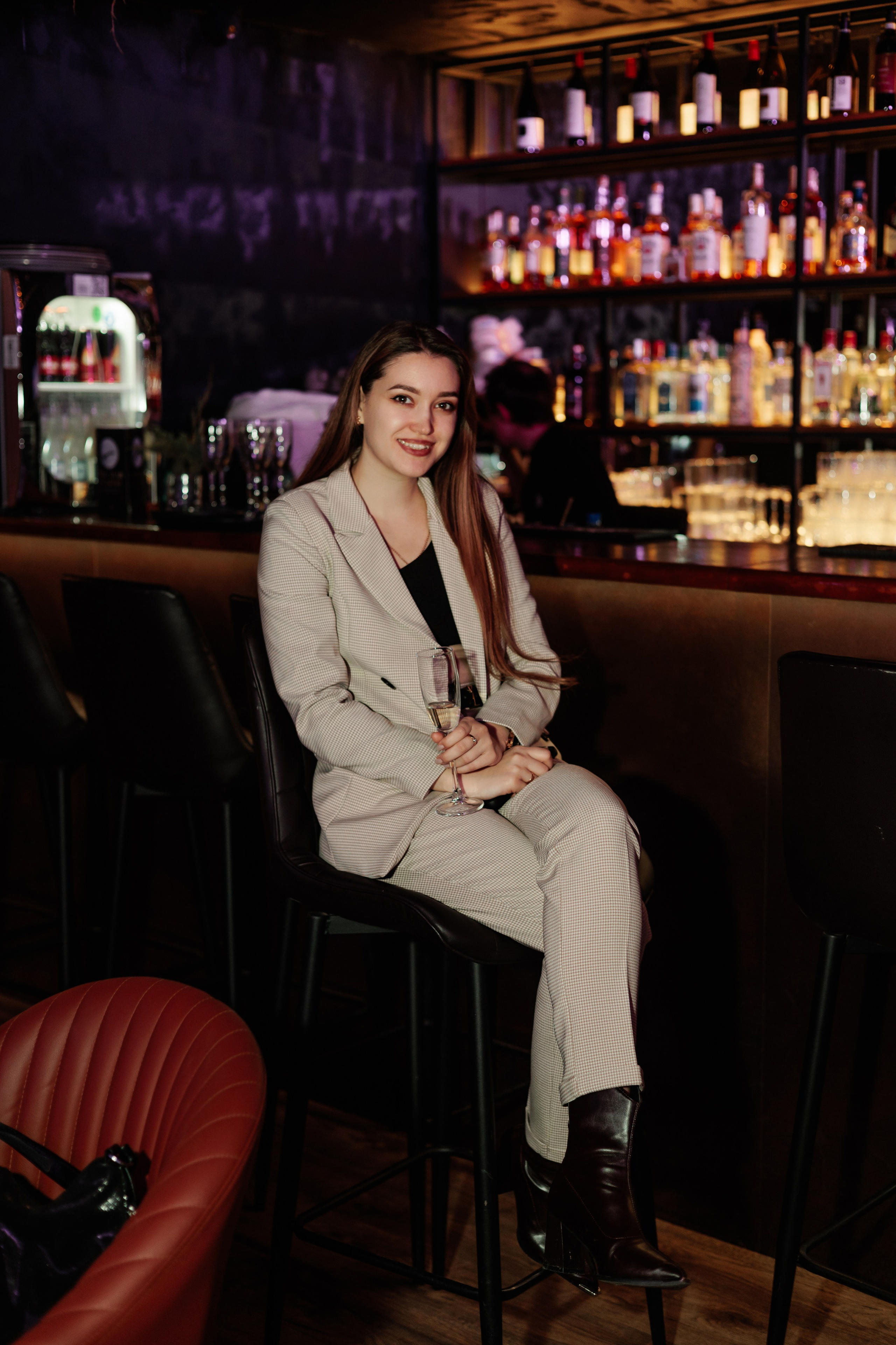 Репортаж Mona. Фотограф Саратов Анастасия