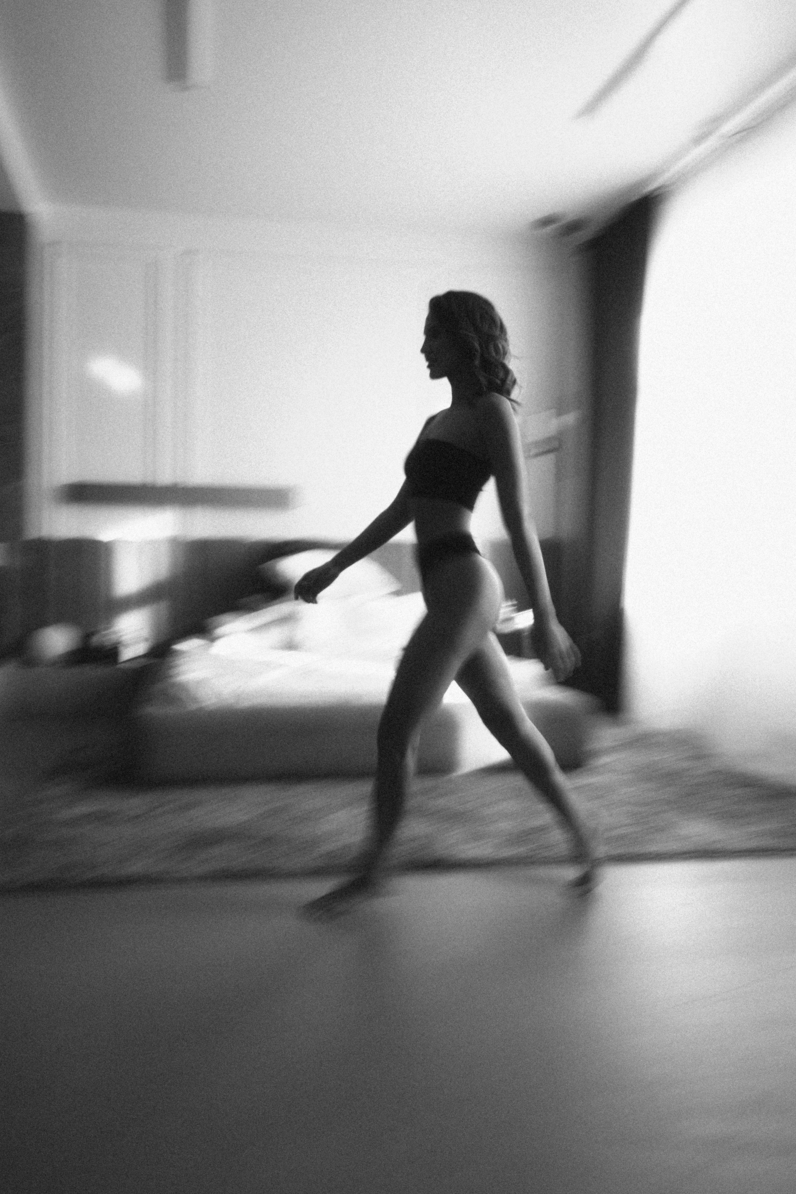 Фотосессия с Яной в апартаментах в Казани