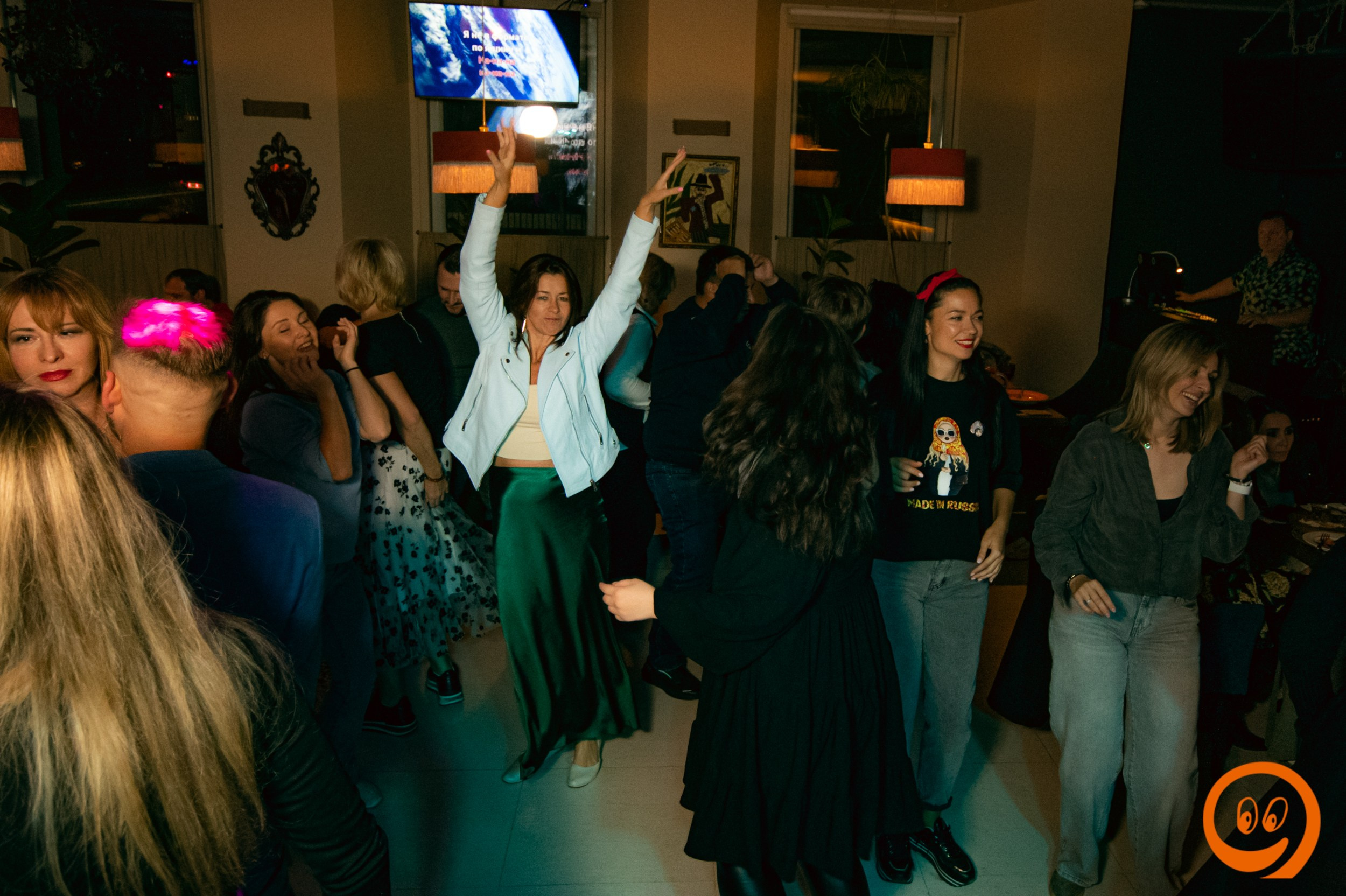 Поющие в ночи. Караоке | 19.09.2025. Галерея Фантим