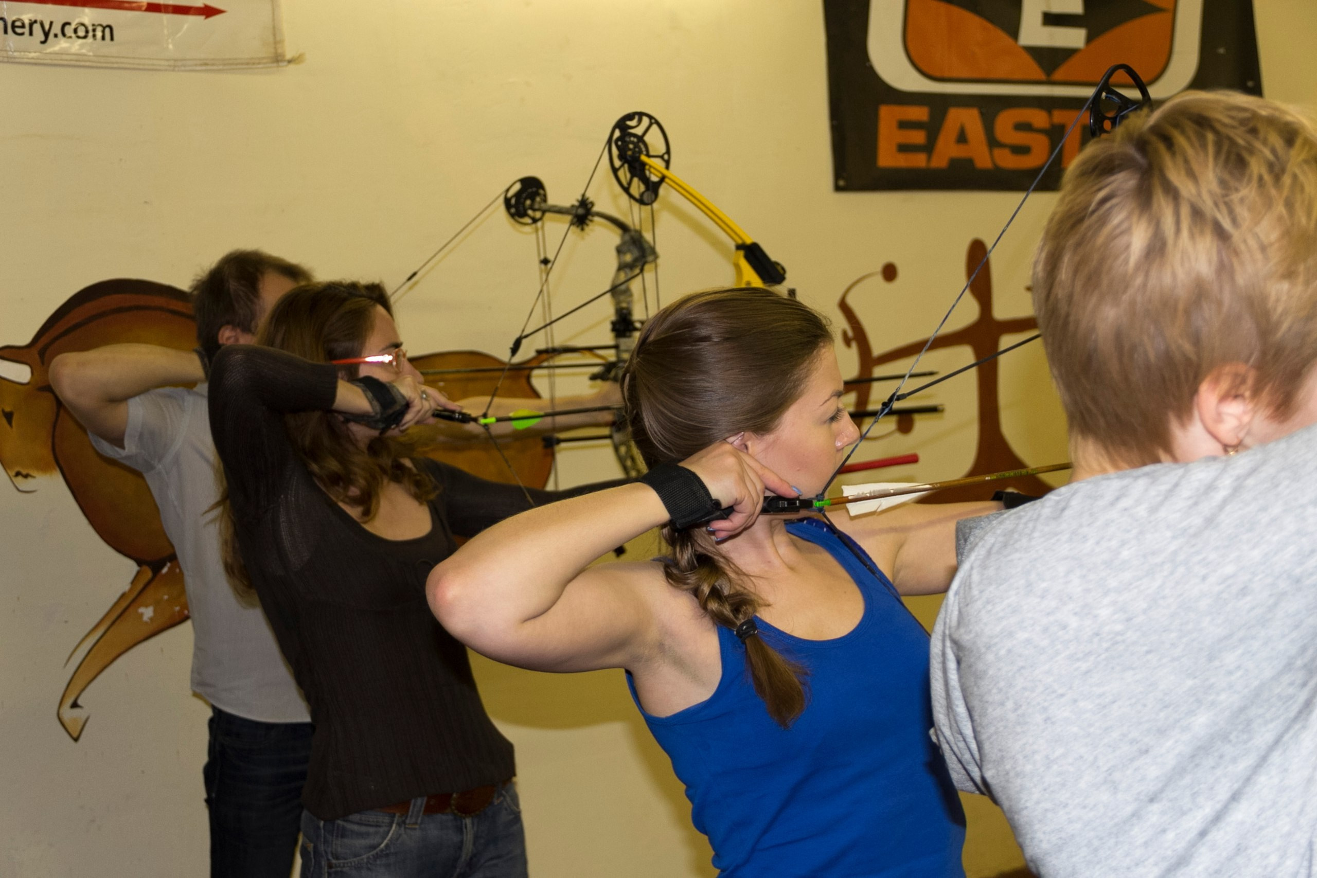 Мастер-класс по стрельбе из луков и арбалетов | 04.09.2016. Галерея Фантим