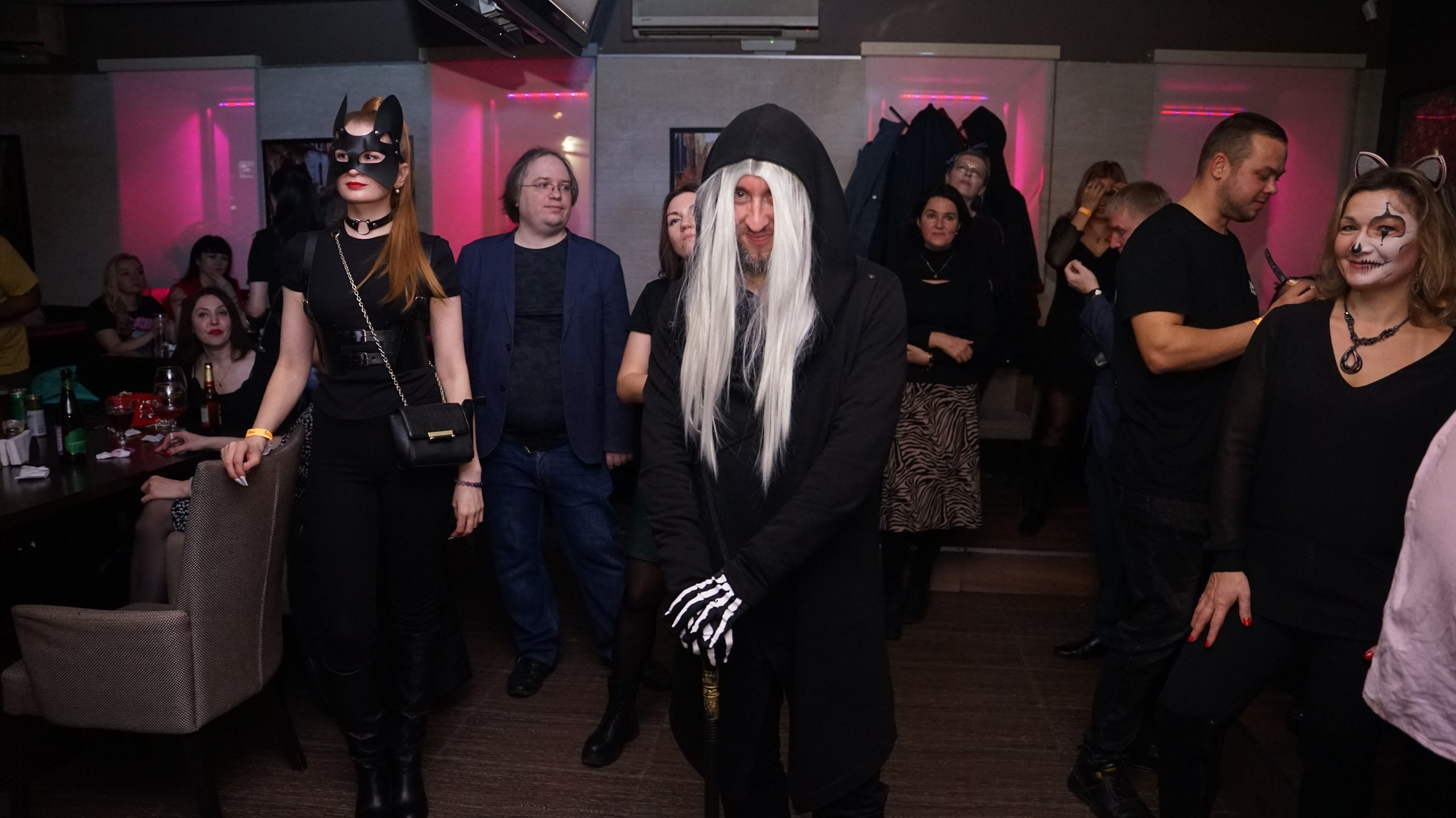 Возвращение зловещих попотрясов. Клубная вечеринка | 28.10.22. Галерея Фантим