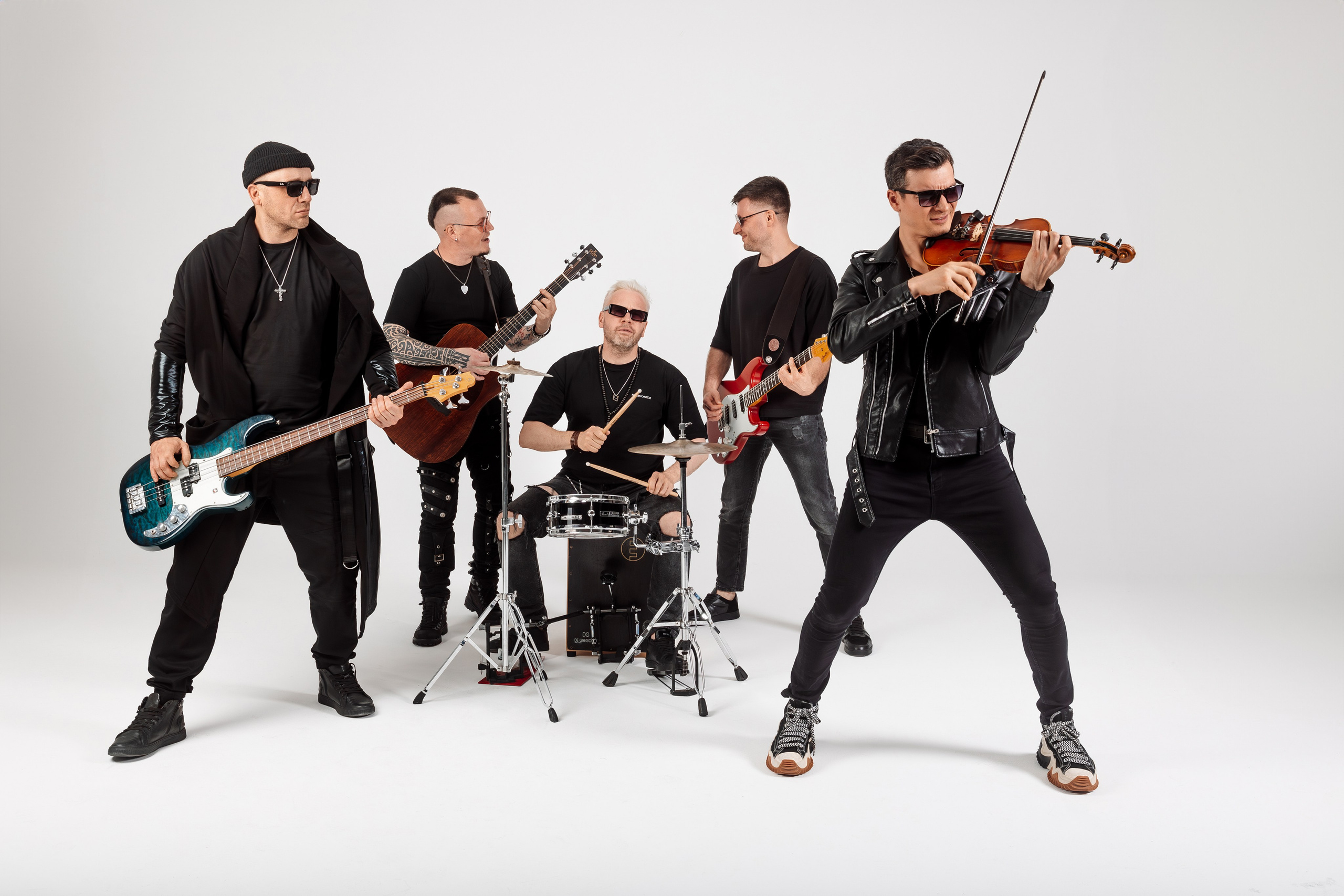 ЦИКЛОРАМА — МУЗЫКАНТЫ — ДИДЖЕИ. Главная