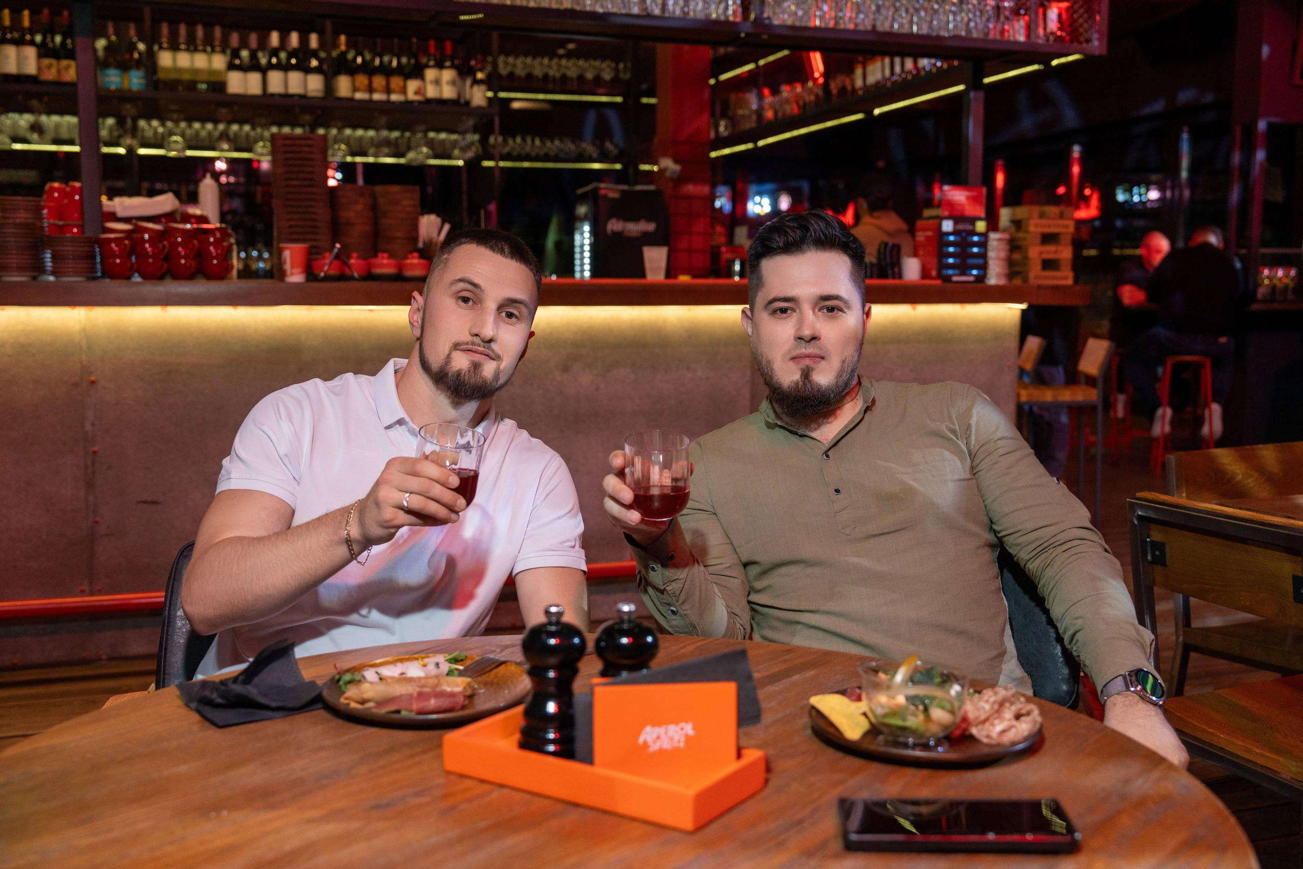 Вечернее мероприятие для компании «Мои инстурменты». Репортажный фотограф в Красной Поляне и Сочи Павлюченко Екатерина