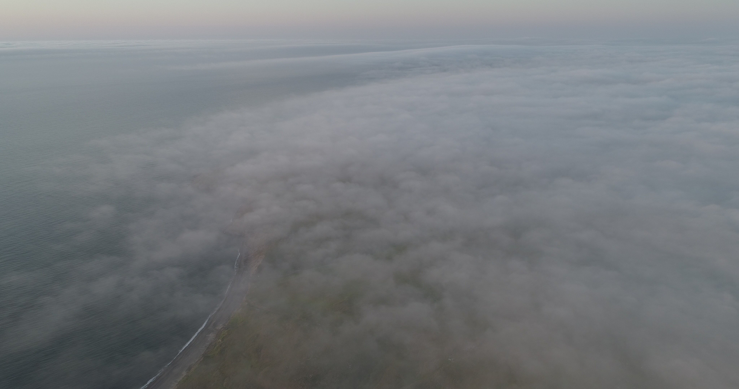 Амдерма — наука (2020 г.). Фотоальбом показывающий увлекательный мир авиации и мир медведей Андрея Иванова