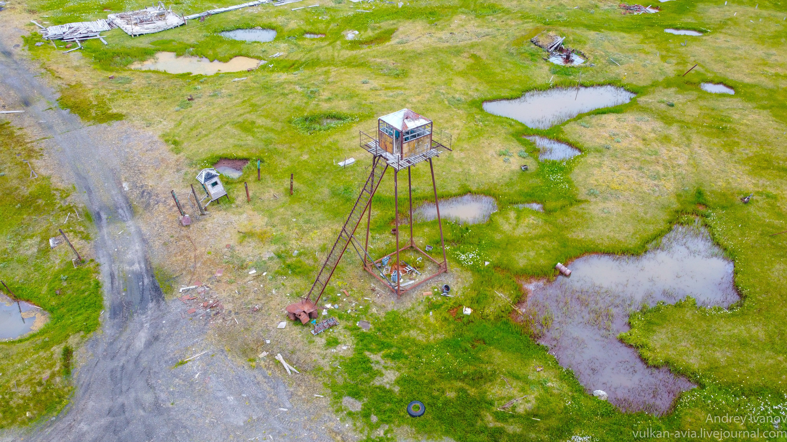 Амдерма — наука (2020 г.). Фотоальбом показывающий увлекательный мир авиации и мир медведей Андрея Иванова