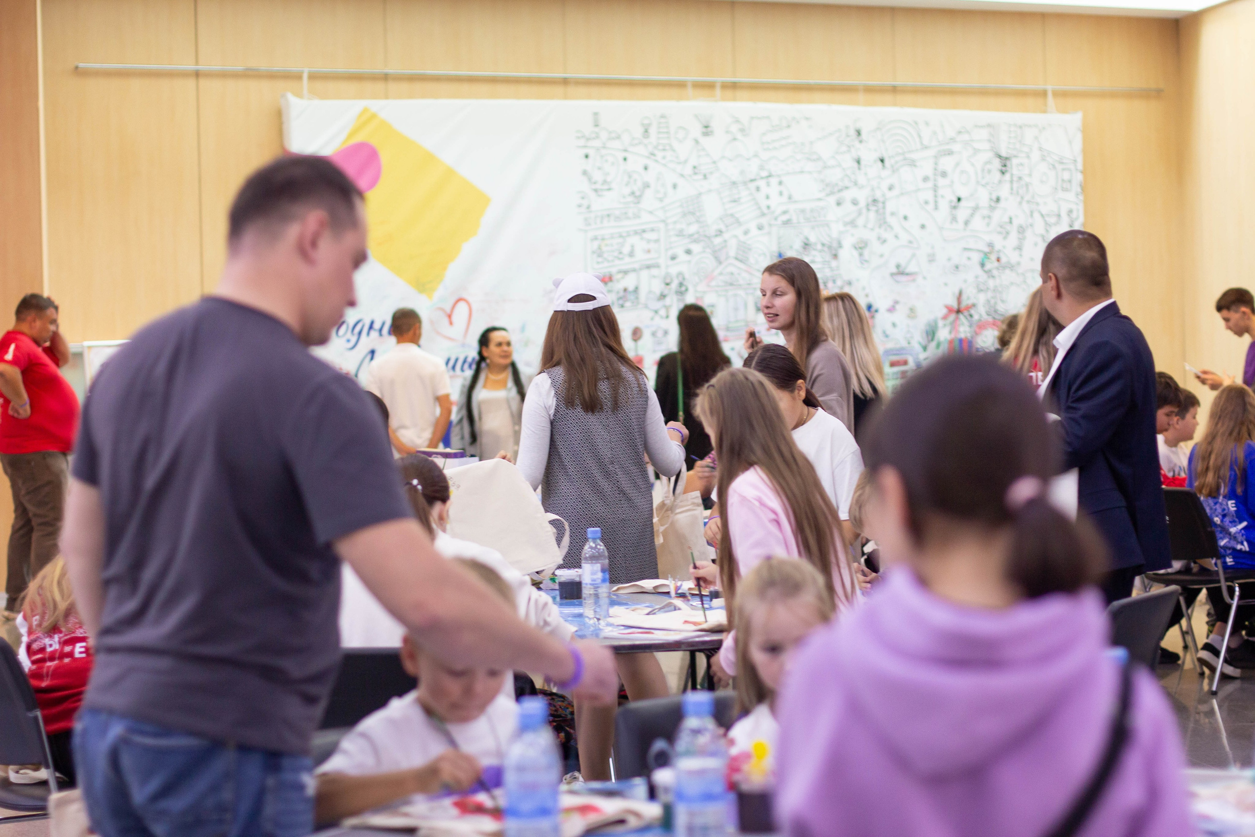 Форум родные-любимые 2024. Фотограф мероприятий и спорта: юбилеев, дней рождений и корпоративов из Москвы