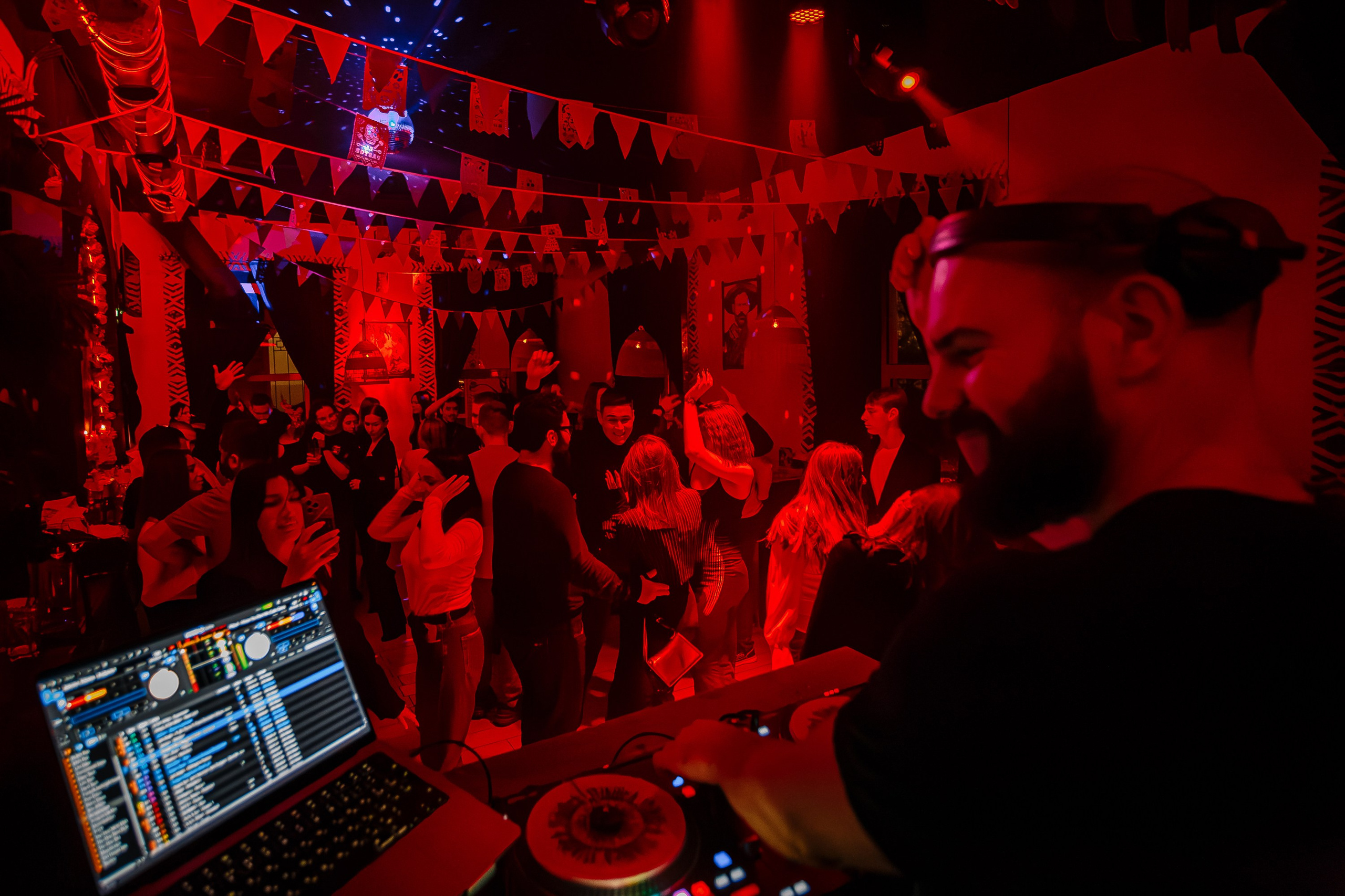 Dj Nikitich & Mc Grek_El Pastor_Симферополь_29.11.2024. Аминов Руслан | Фотограф