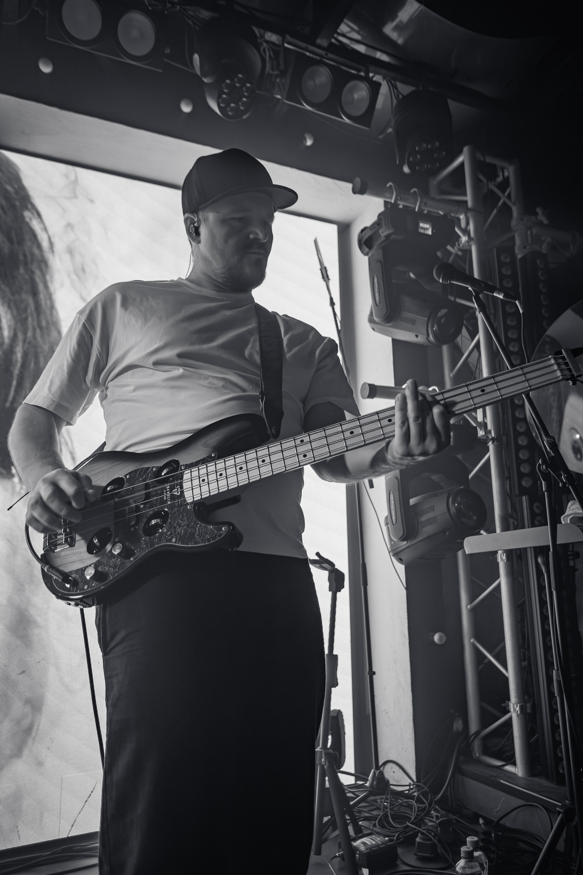 «Юлия Волкова"_Чайка на пляже_Ялта_2.08.2025 г. Аминов Руслан | Фотограф