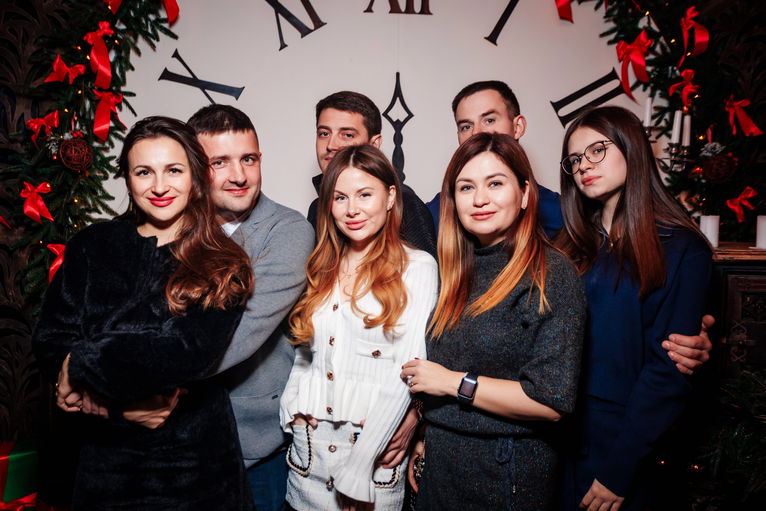 Городской корпоратив в PTIZZA_Ялта_29.12.2025. Аминов Руслан | Фотограф