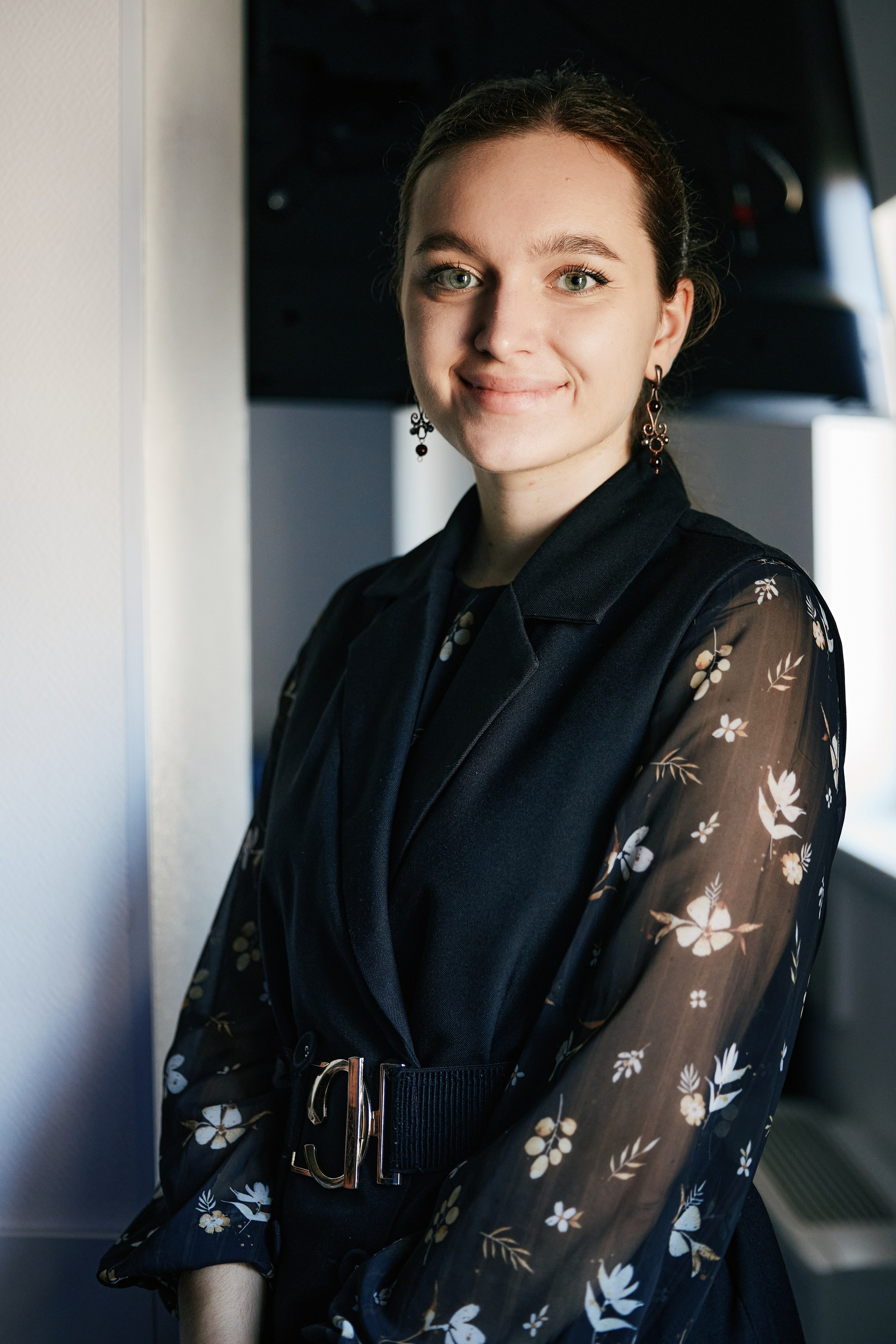 Презентация MR Group в ibis 23.04. Свадебный репортажный фотограф краснодар максим дремов дрёмов фотосессия студия цена