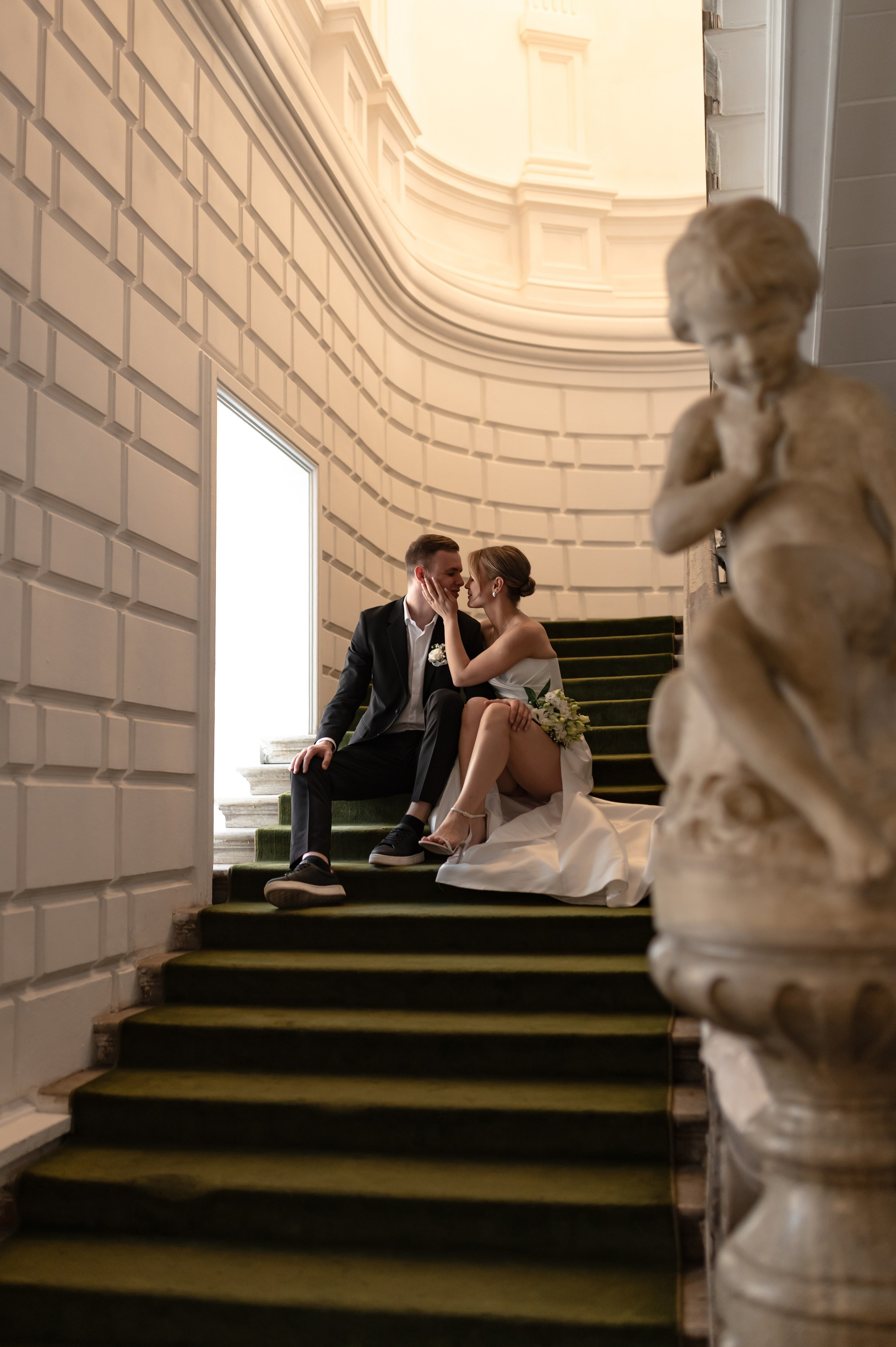 Полина и Егор. Особняк Спиридонова. Свадебный фотограф Москва и Санкт-Петербург. Анастасия Чудина