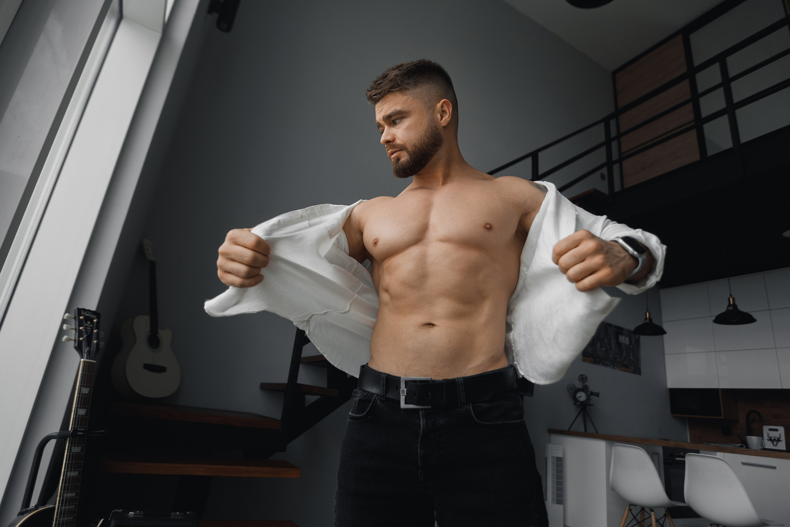 Индивидуальная мужская фотосессия. Профессиональный фотограф в Новосибирске