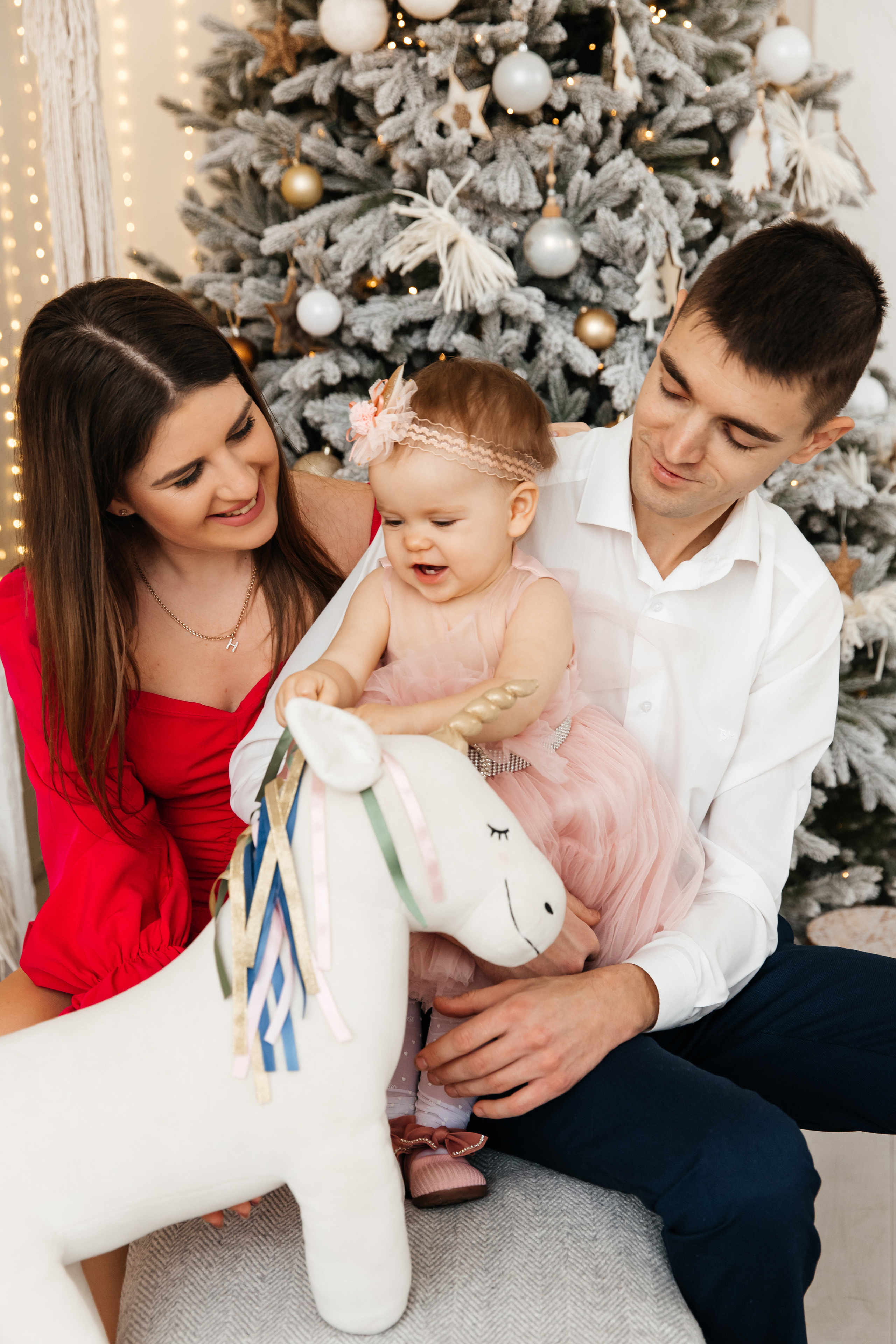 Ani's first new year. ФОТОГРАФ