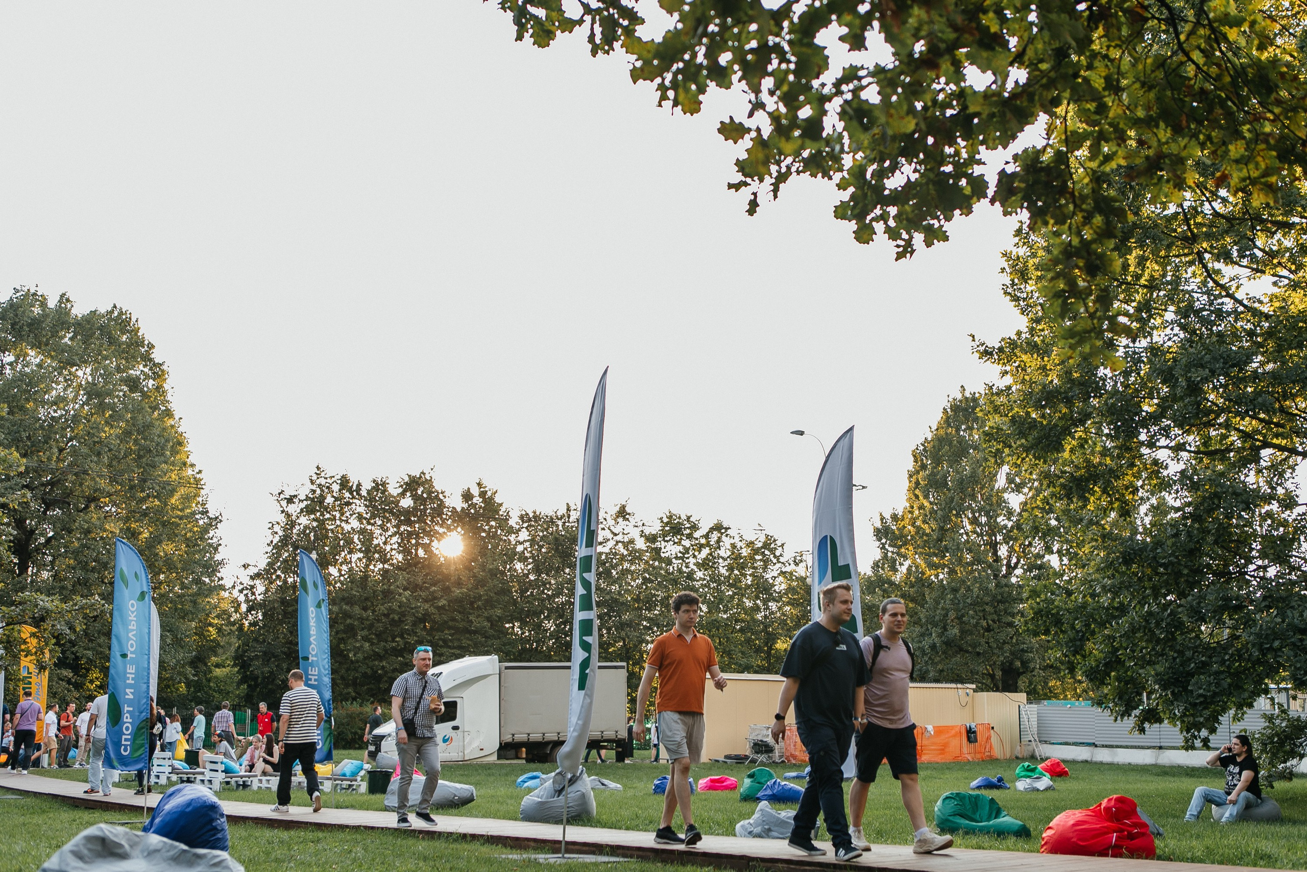 МИР событие на 1200 человек. Фотограф в Москве Дмитрий Жарков