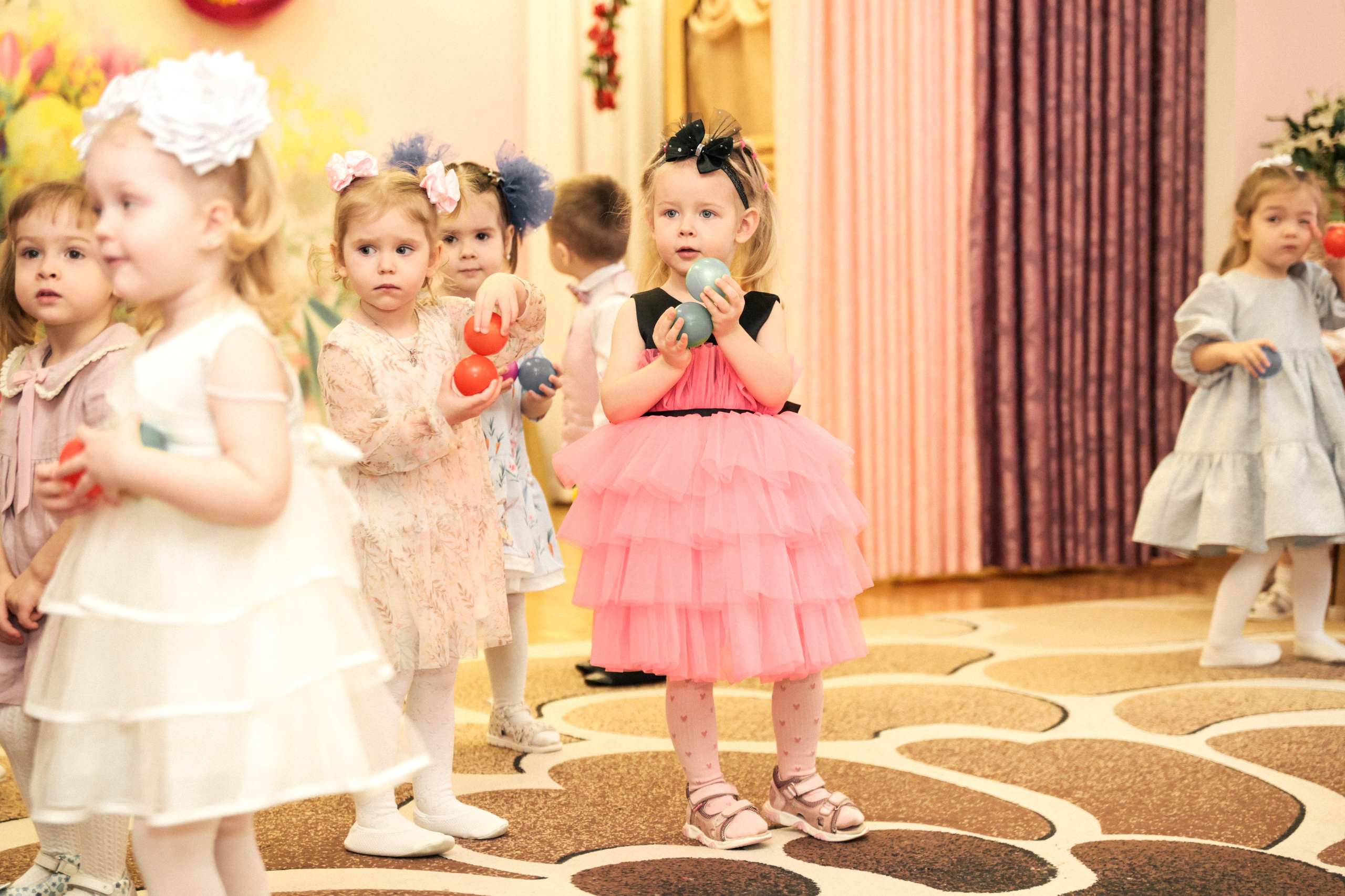 Детский садик. The EVL gallery