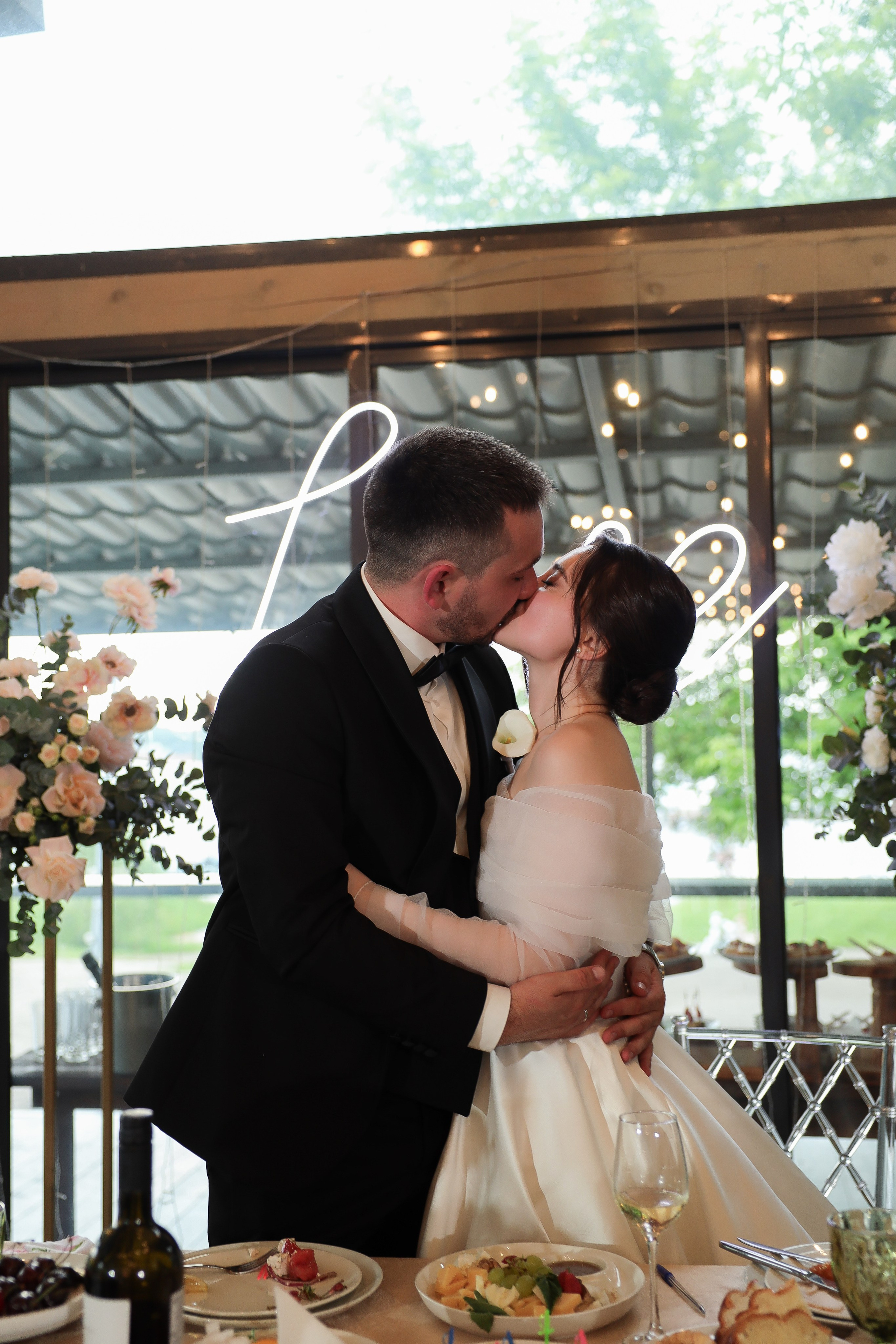 Денис и Кристина | Яхт клуб Родина. Свадебный фотограф Москва