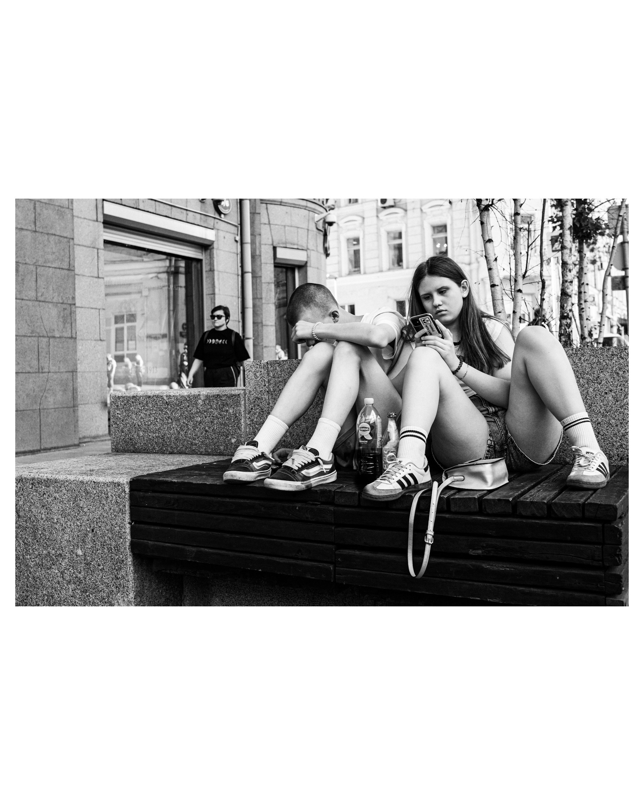 Street. Если ты на Земле — звони