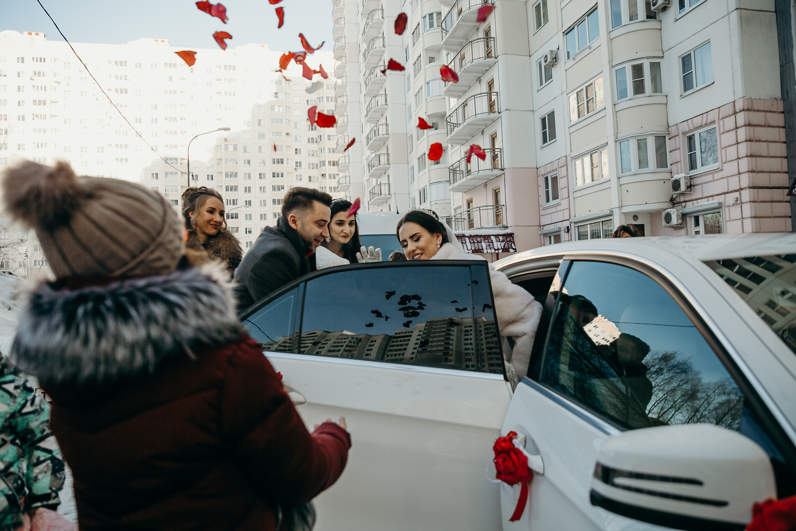 Свадебный фотограф на венчание в армянском Храме