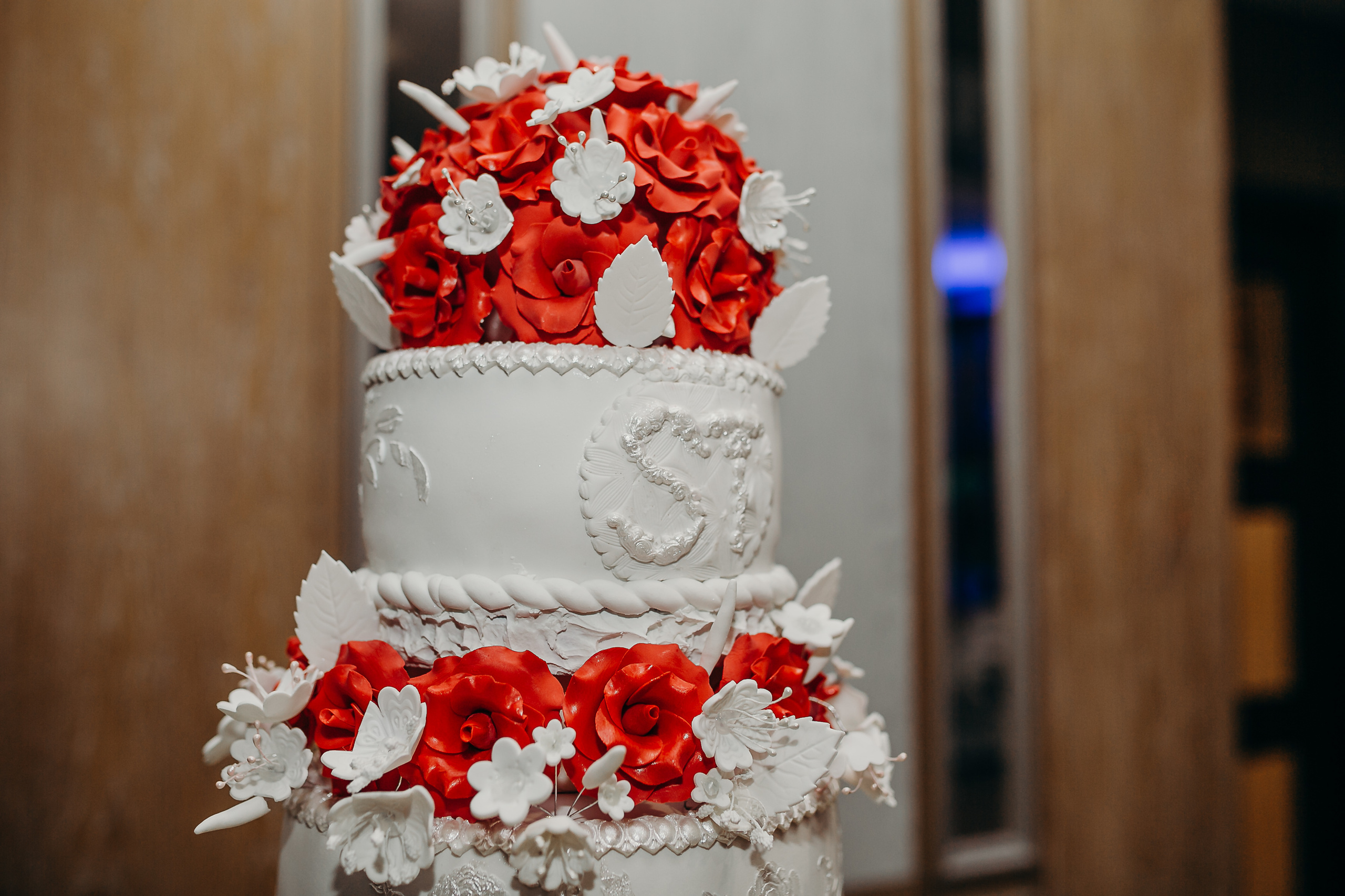 Свадебный фотограф на венчание в армянском Храме