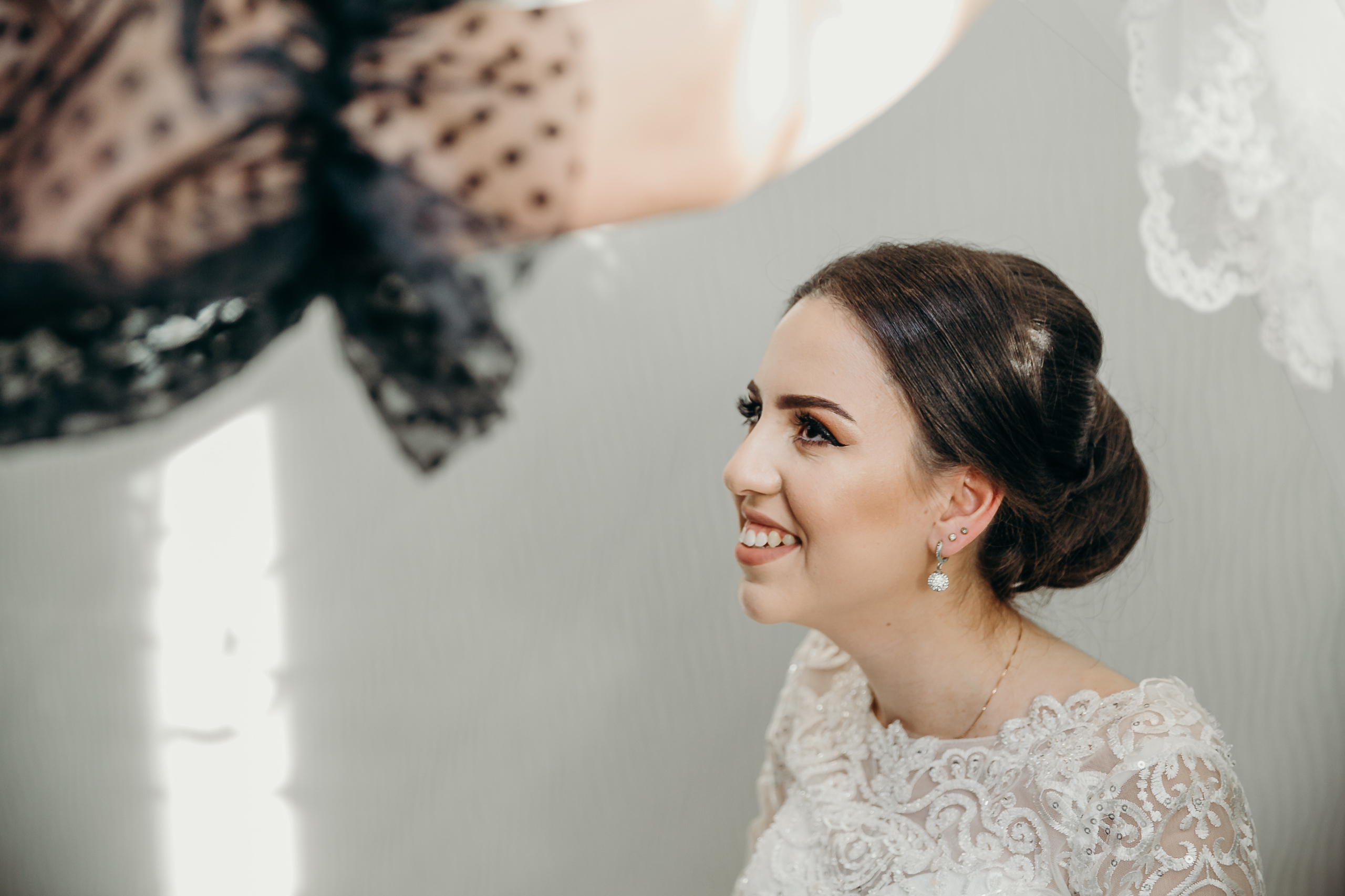 Свадебный фотограф на венчание в армянском Храме