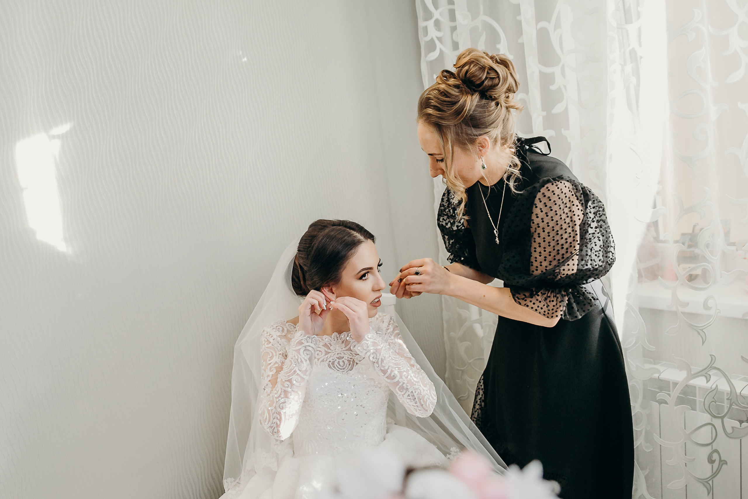 Свадебный фотограф на венчание в армянском Храме