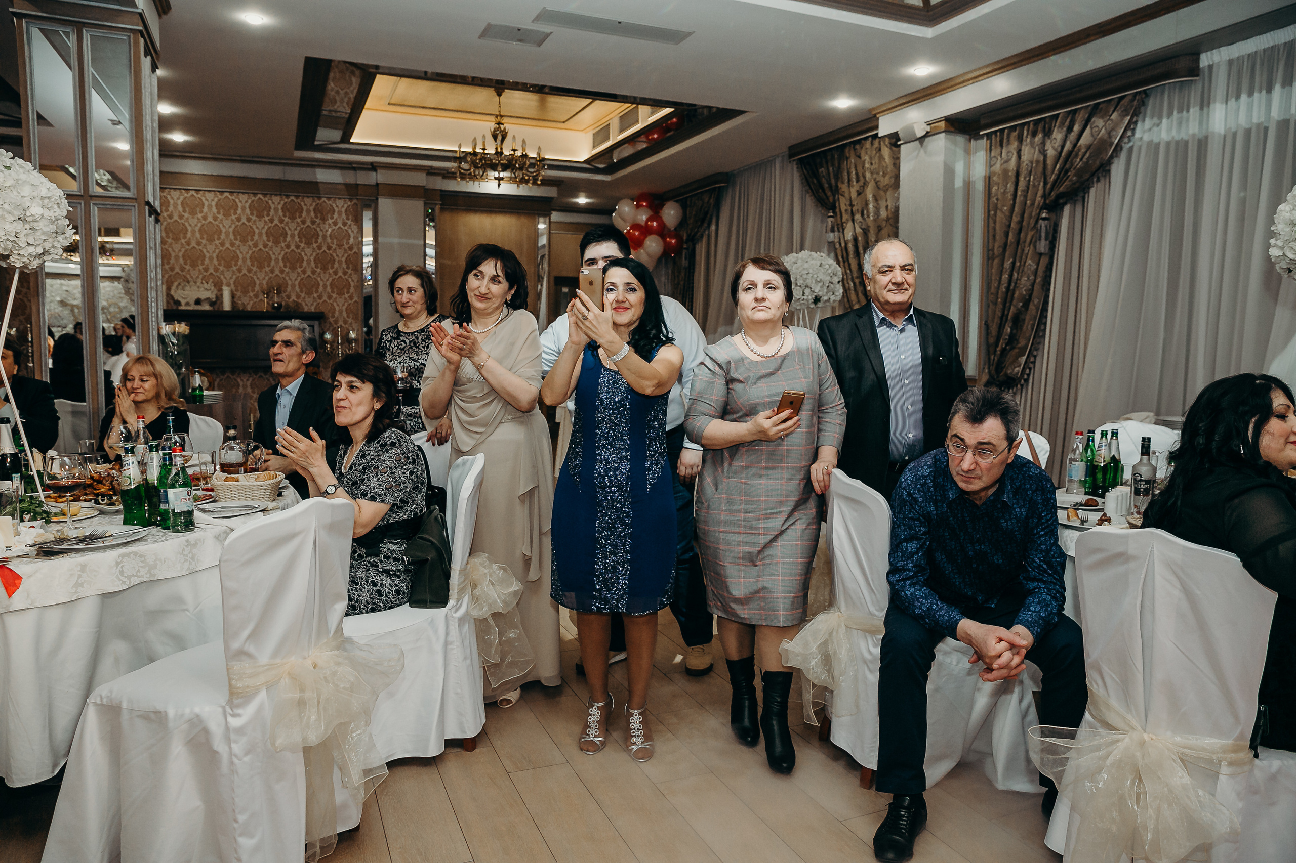 Свадебный фотограф на венчание в армянском Храме