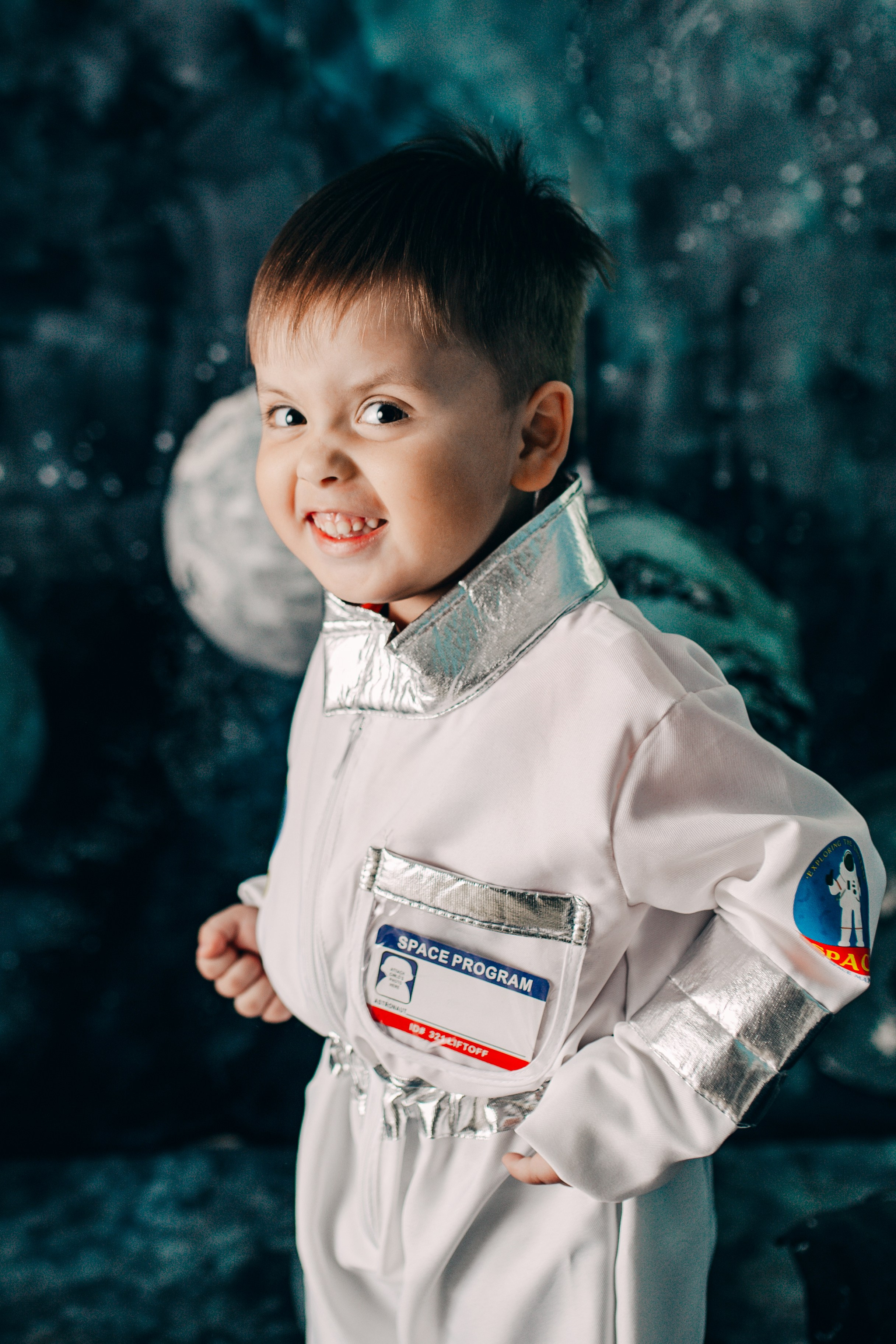 Фотозона в стиле космос