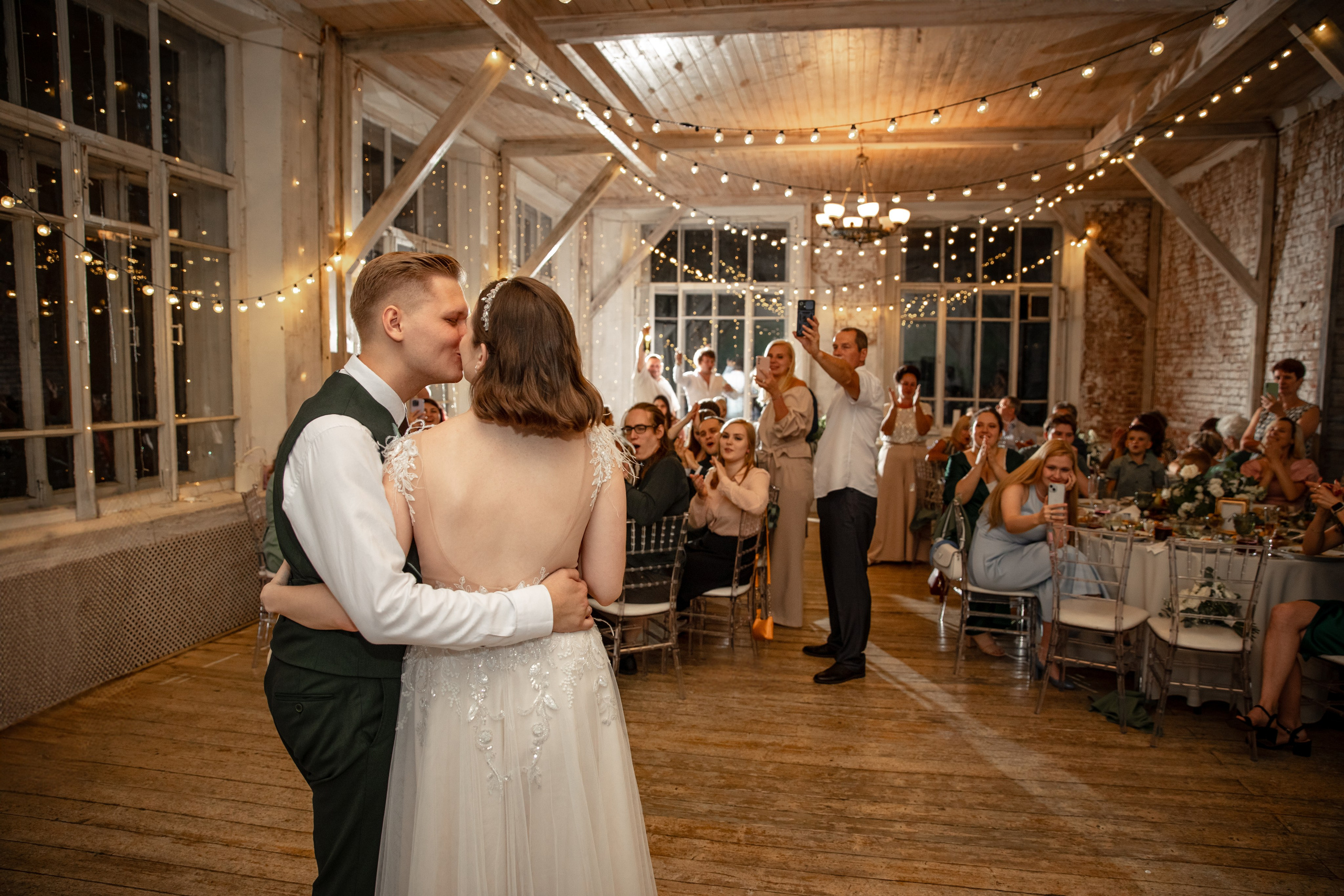 Стильная свадебная фотосессия Москва | Свадебный фотограф. Фотограф брендов и бизнеса в Москве Алексей Сентюрин