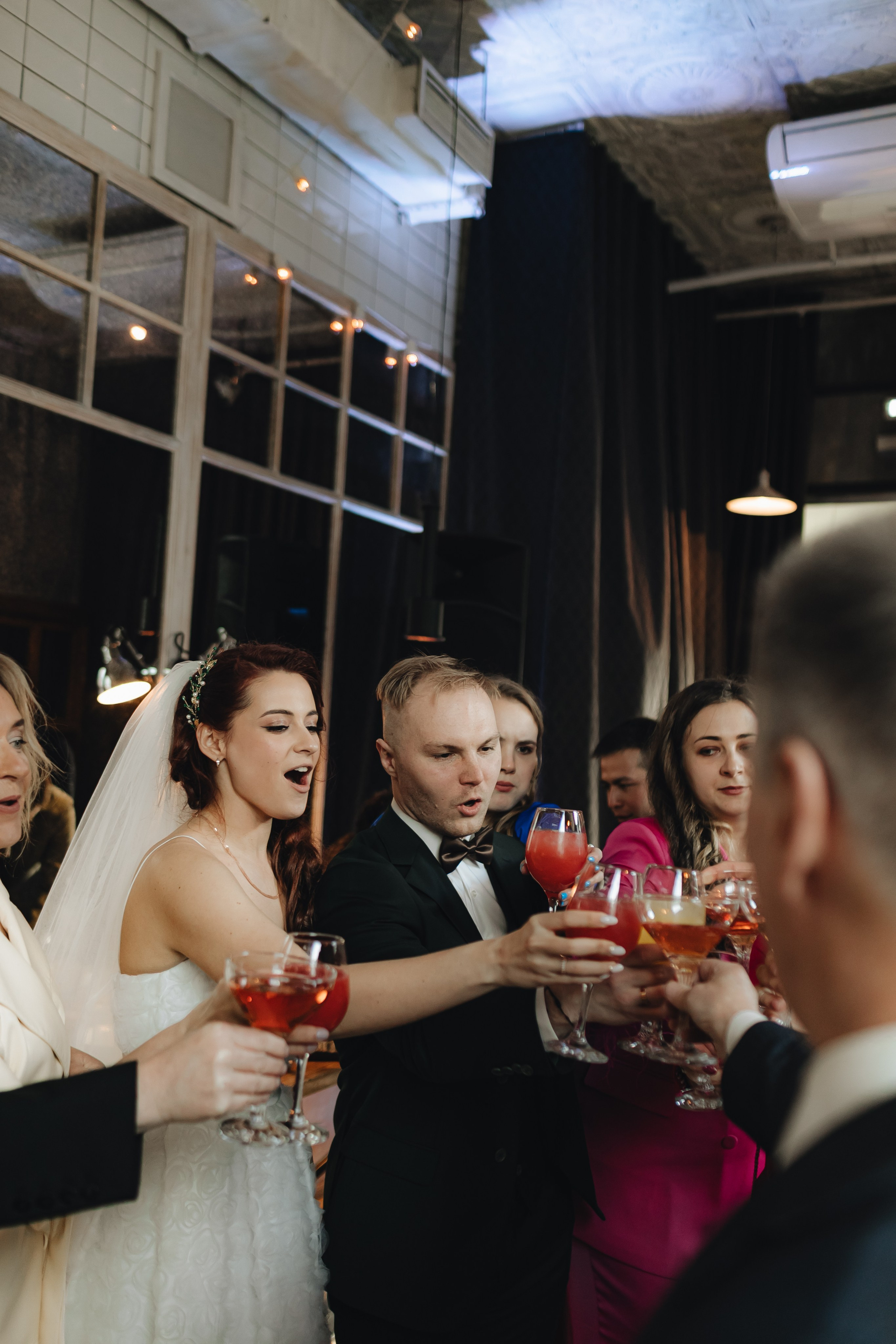 Свадебные истории. Свадебный и Семейный фотограф в Москве Александра Вайпер