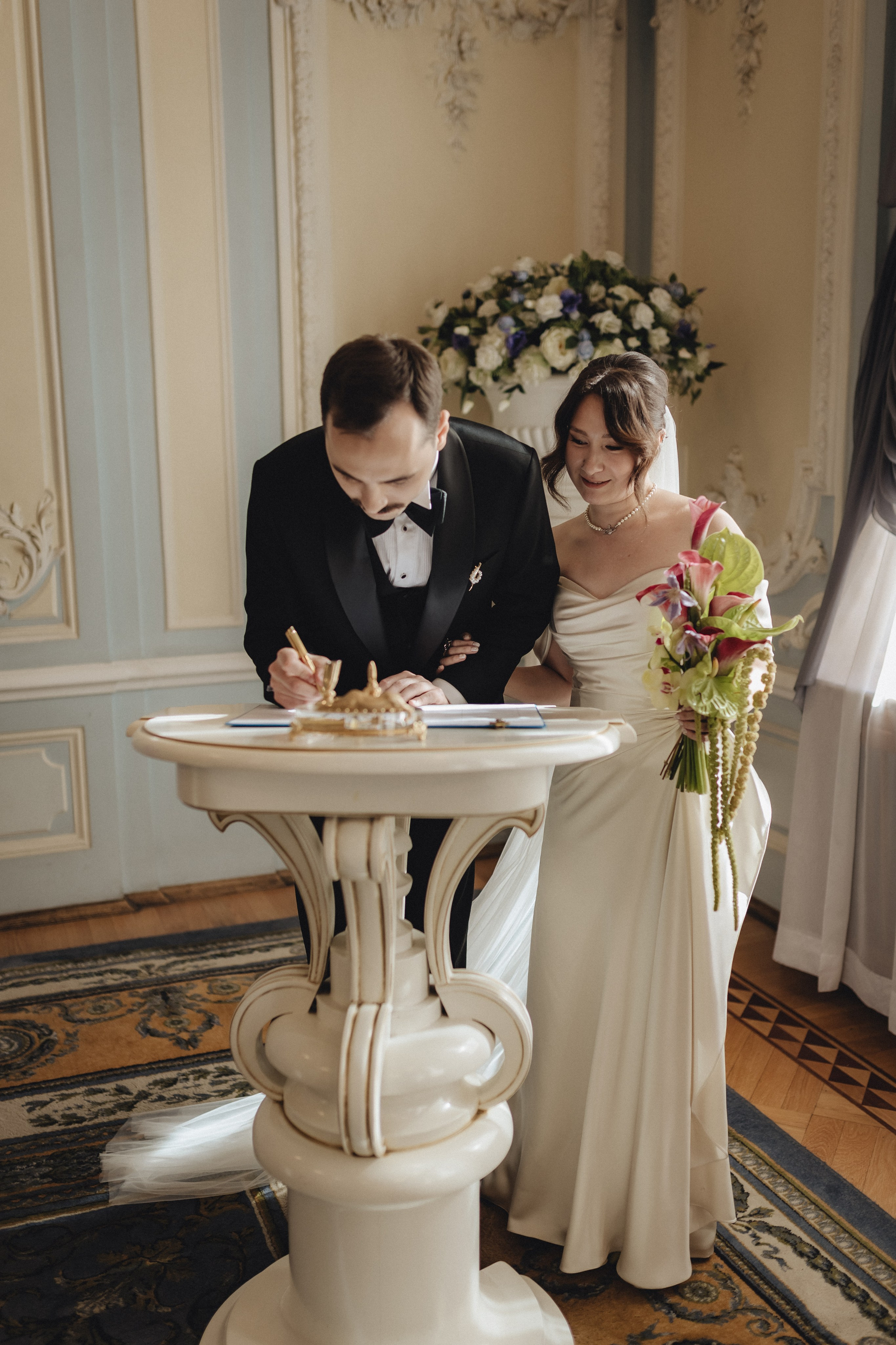 Моменты счастья (встреча в апартаментах, прогулка, Второй дворец и банкет). Фотограф Санкт-Петербург|СПБ|Питер Марина Медведева