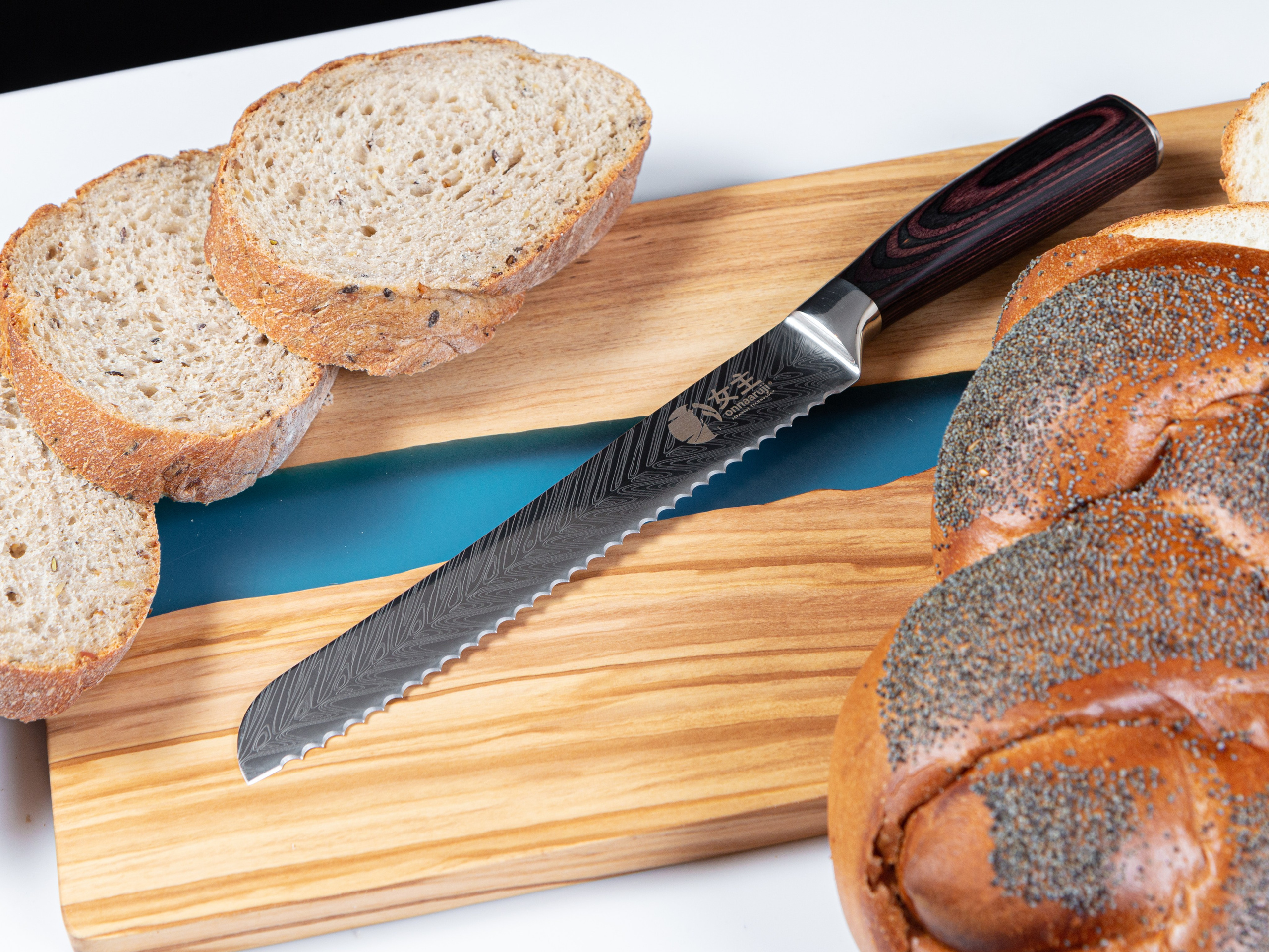 Хлебный нож, фото для маркетплейсов