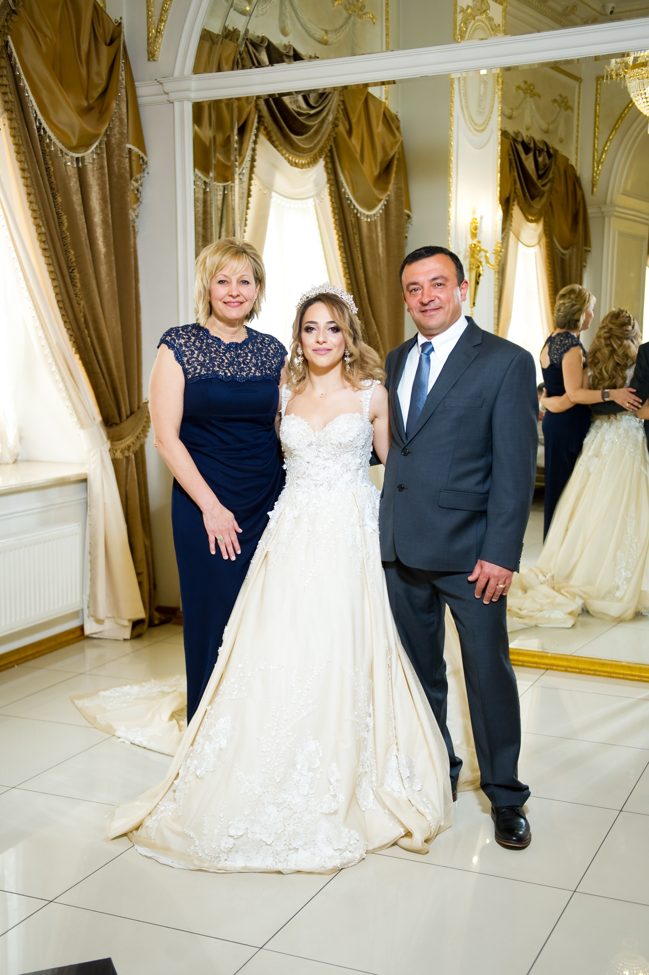 Свадьба Ашота и Ларисы. Репортажный фотограф и видеограф Слава Думчев. Тимбилдинги, отчетники, корпоративы