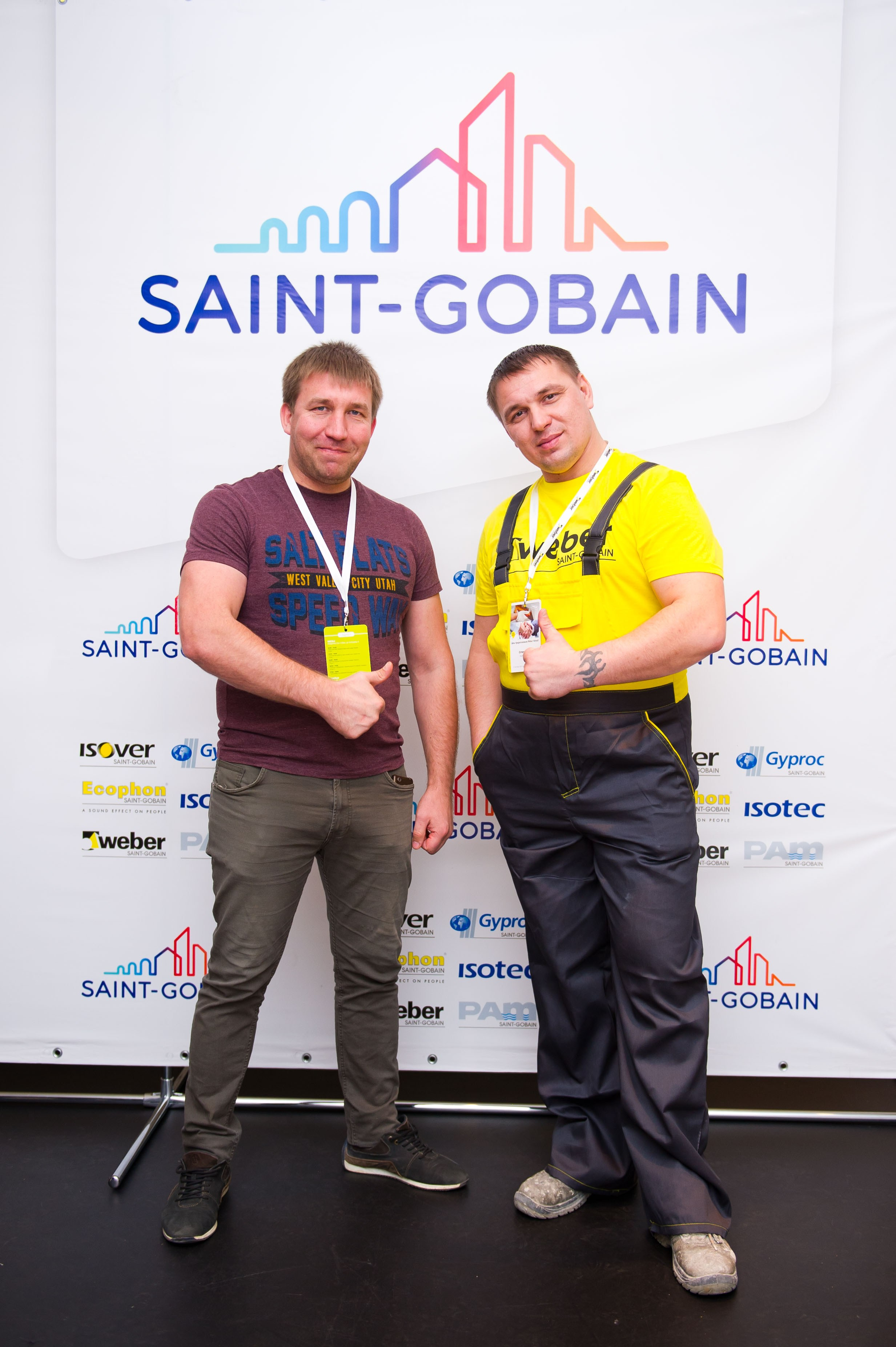 Saint-Gobain демонстрационный центр. Встреча блогеров и представителей фирмы. Репортажный фотограф и видеограф Слава Думчев. Тимбилдинги, отчетники, корпоративы