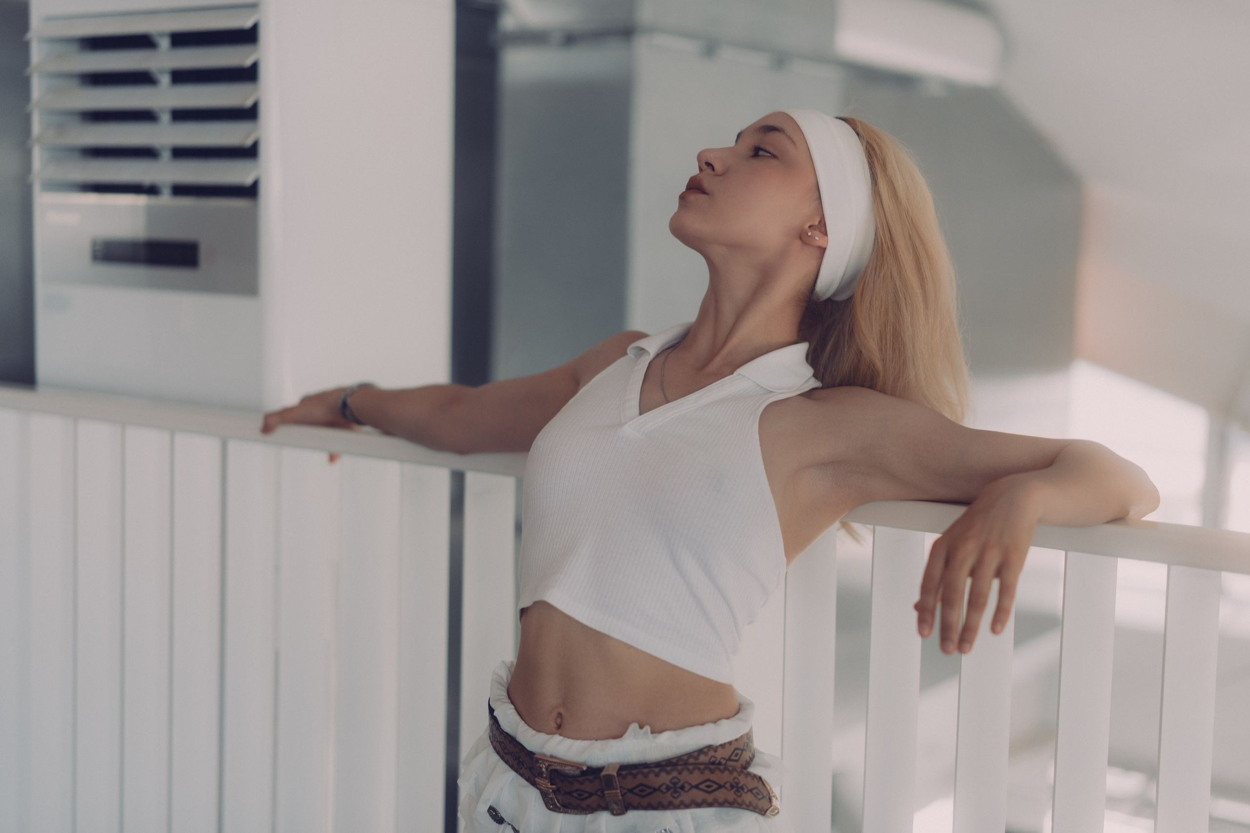 Women's street photo shoot in Kazan - Anton Avanzato