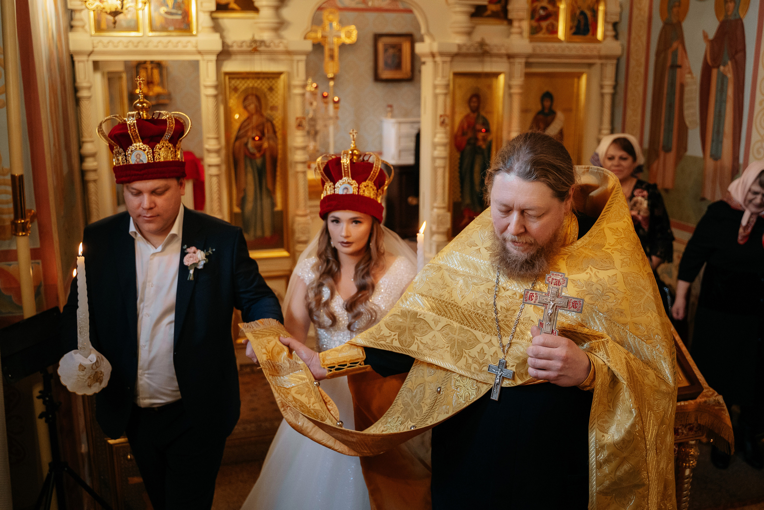 Таинство Венчания в ХРАМЕ БЛАЖЕННОЙ МАТРОНЫ, фотограф на венчание