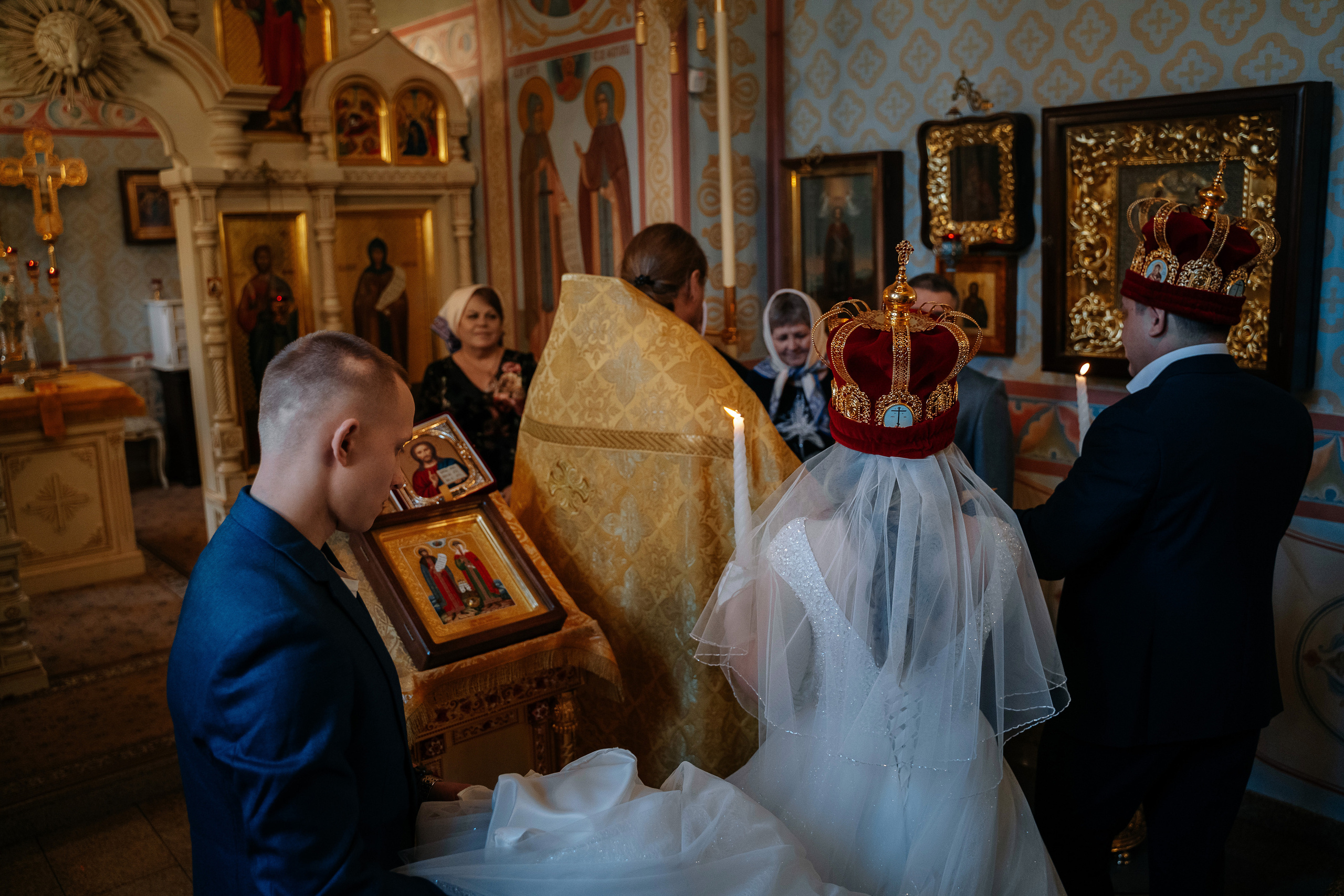 Таинство Венчания в ХРАМЕ БЛАЖЕННОЙ МАТРОНЫ, фотограф на венчание