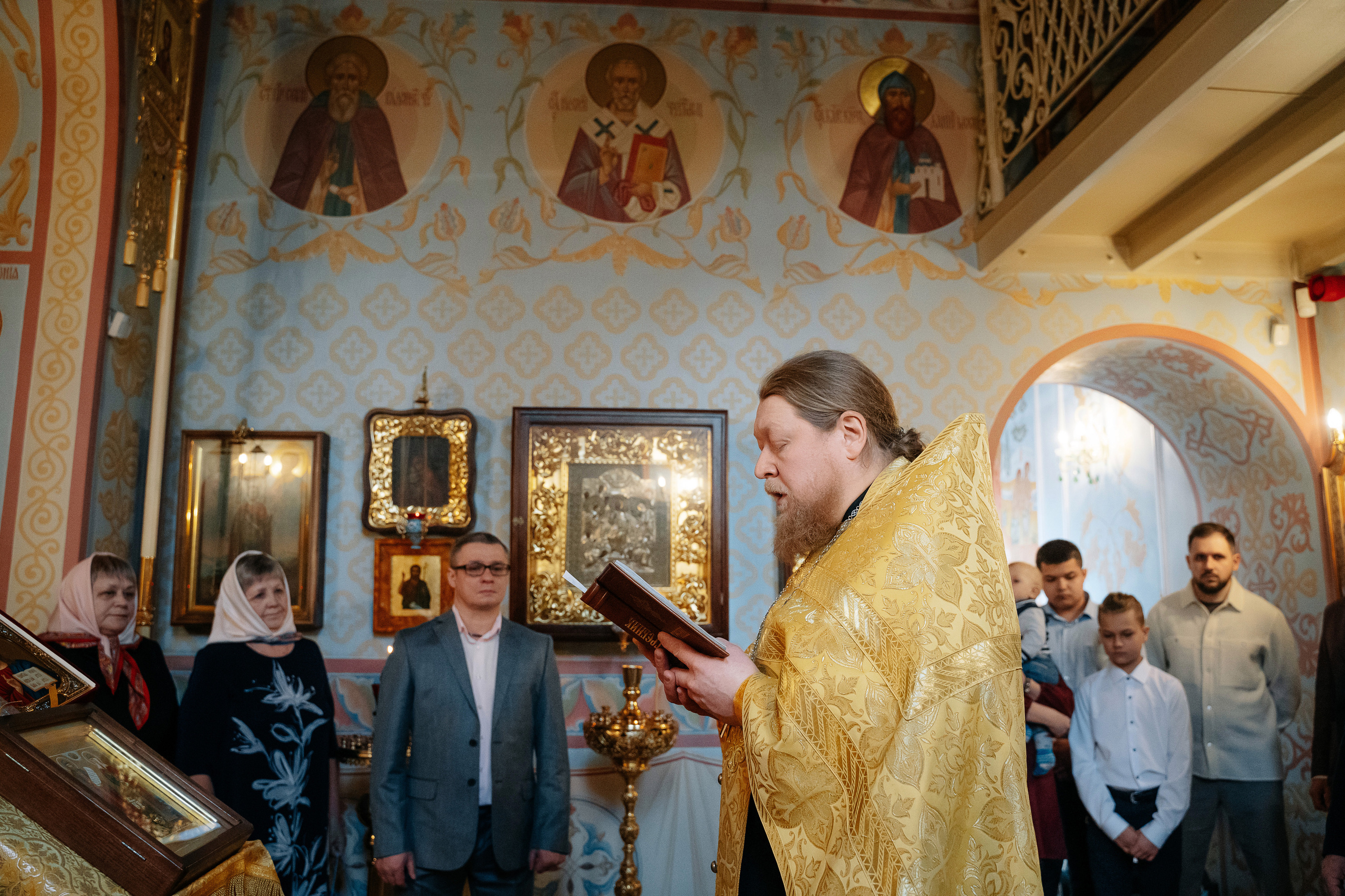 Таинство Венчания в ХРАМЕ БЛАЖЕННОЙ МАТРОНЫ, фотограф на венчание