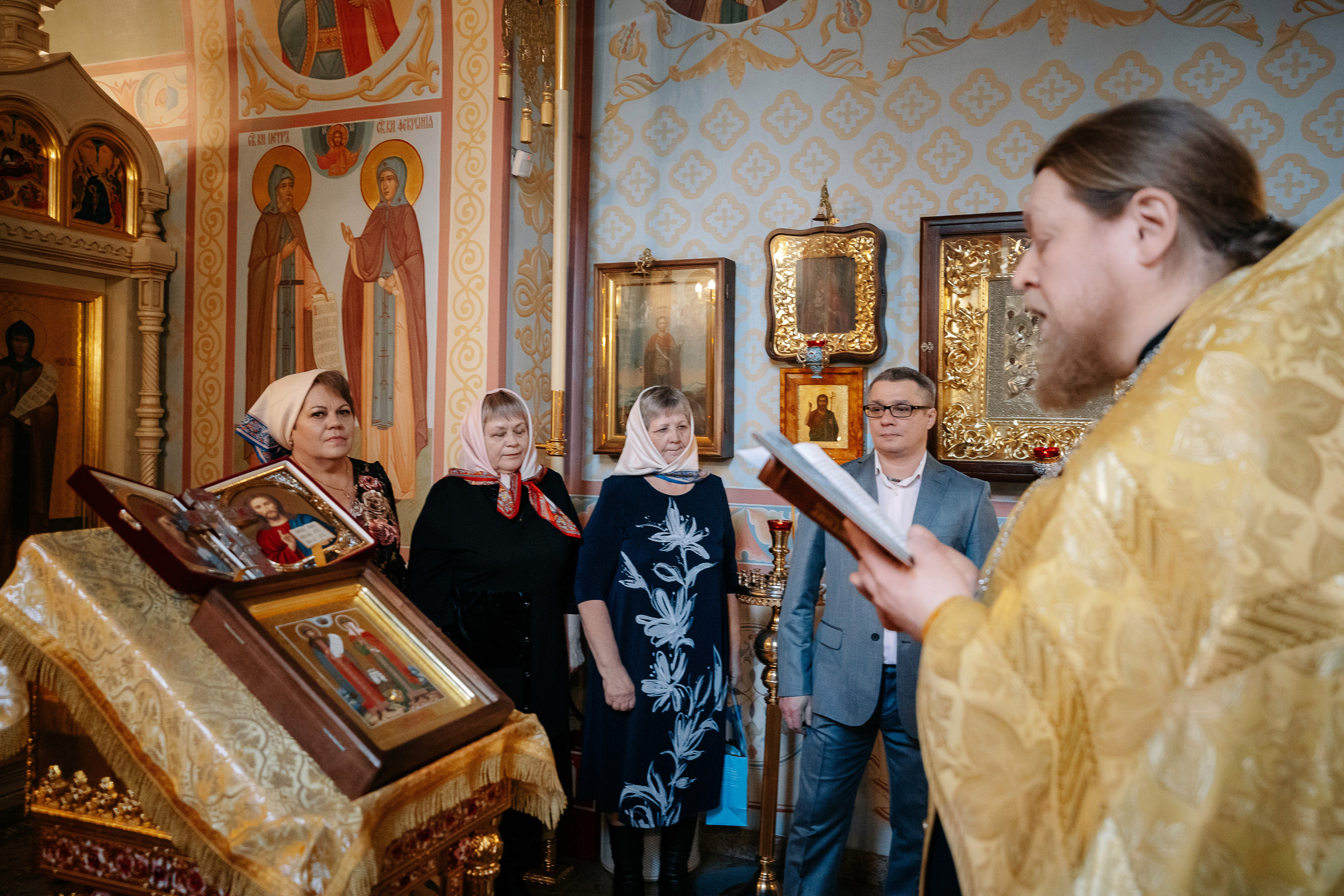 Таинство Венчания в ХРАМЕ БЛАЖЕННОЙ МАТРОНЫ, фотограф на венчание