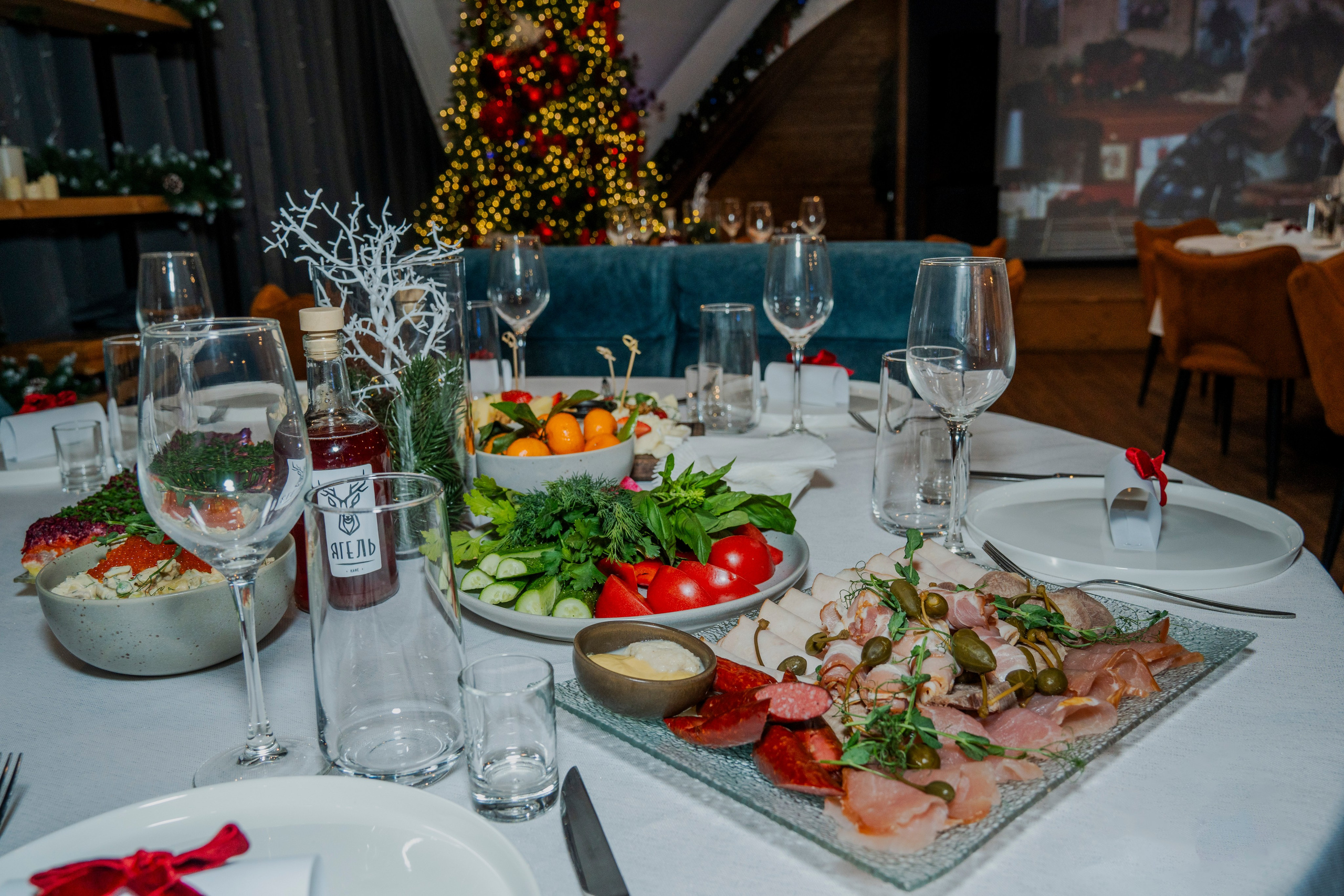 Новогодняя ночь в Ягеле 🎄. Свет, камера, улыбка!