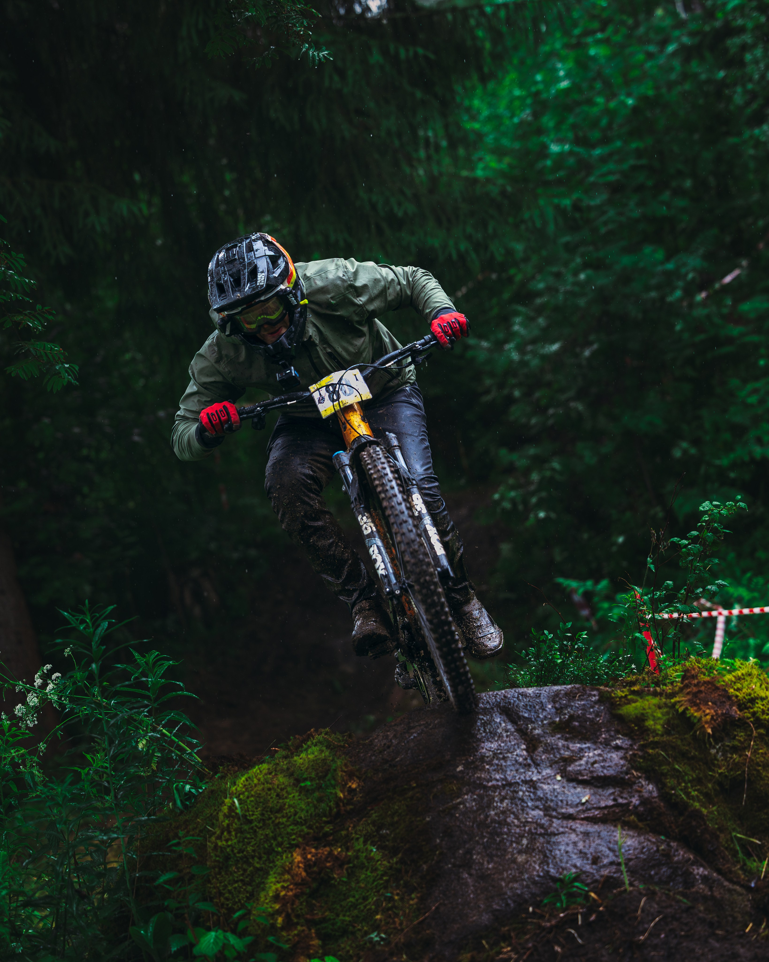 Этап эндуро в Золотой Долине. Фотограф анималист Никита Натальный