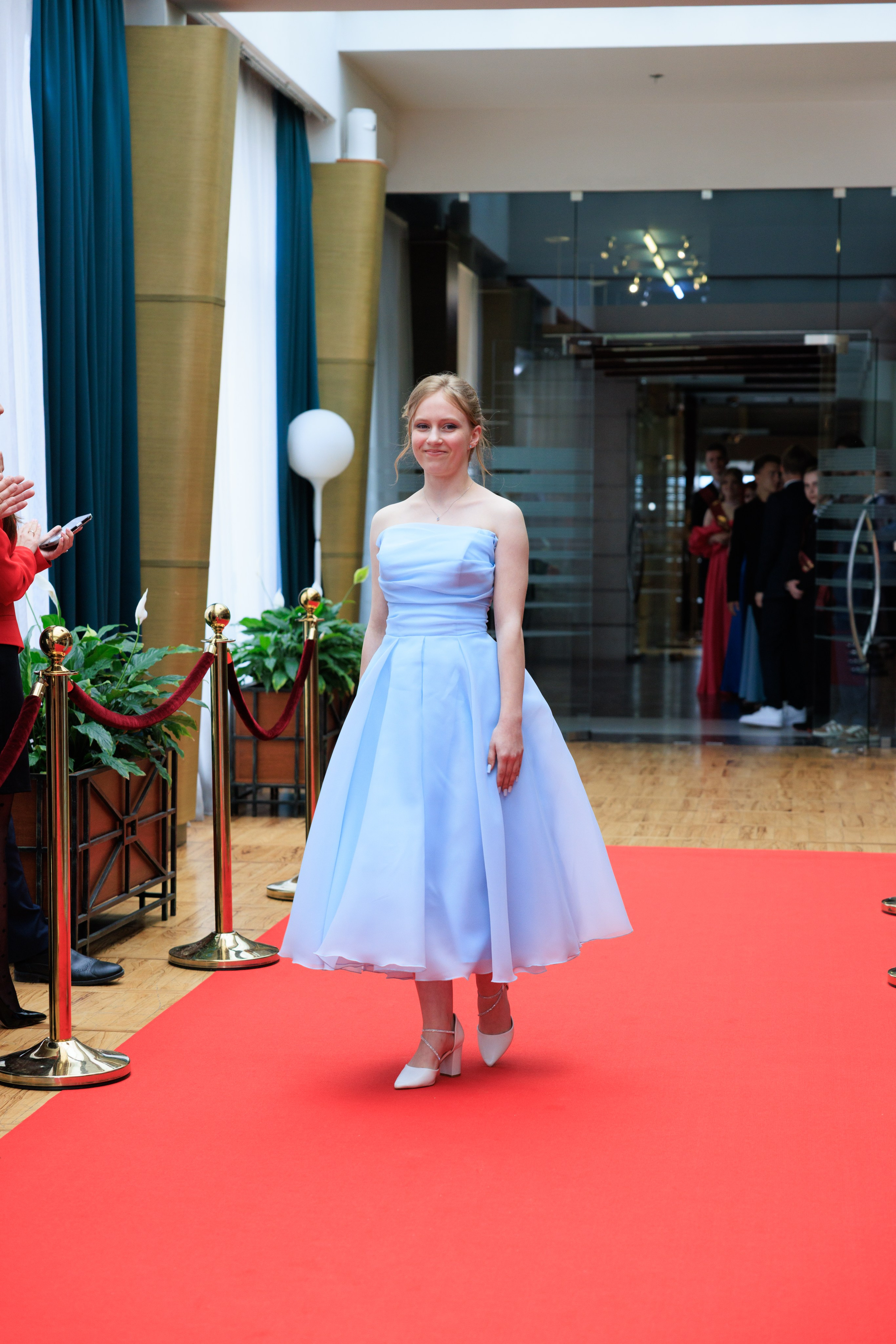 Выпускной лицея 244. Фотограф Александр Заломаев